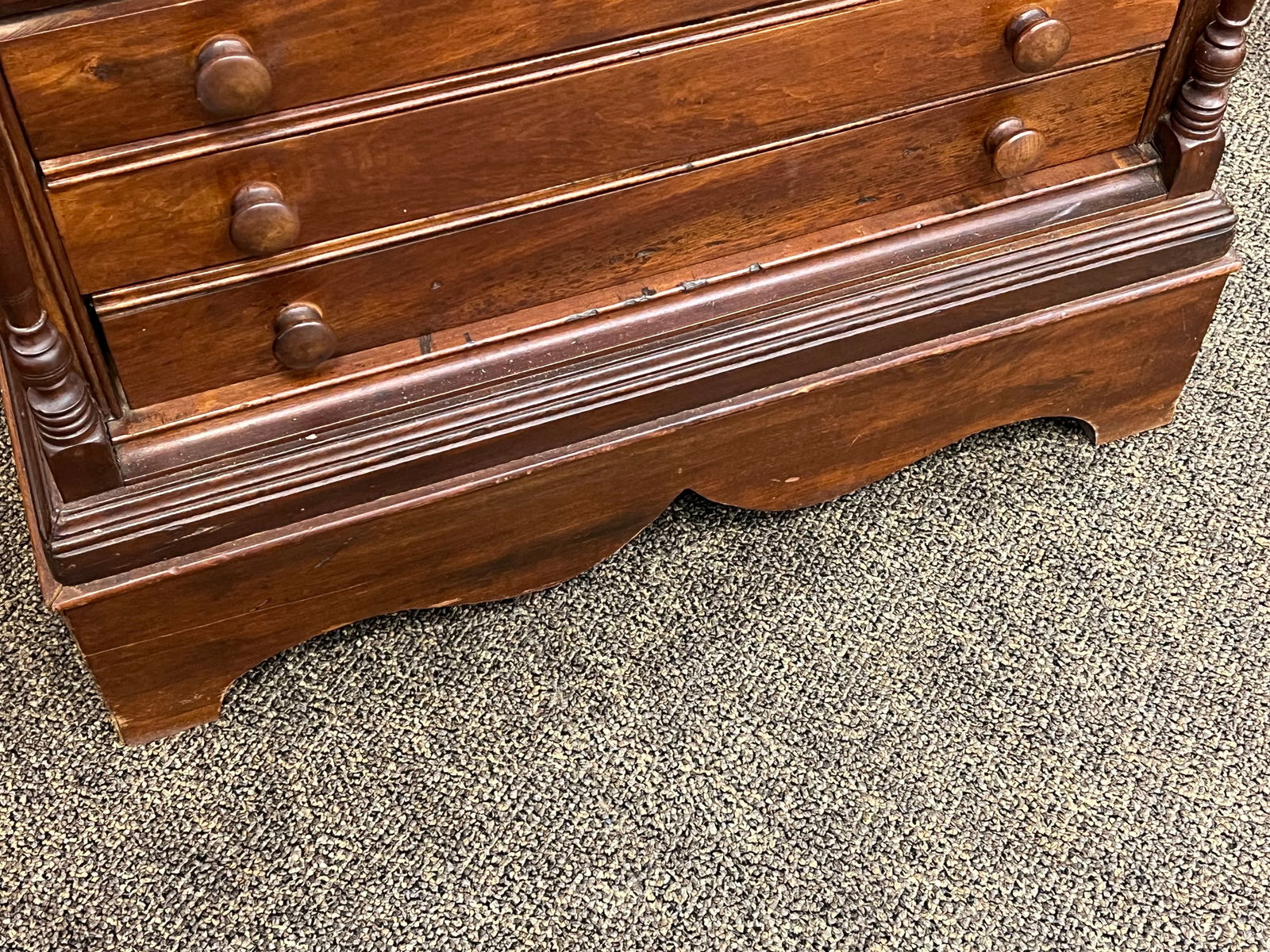 Poplar Spool Cabinet - 7