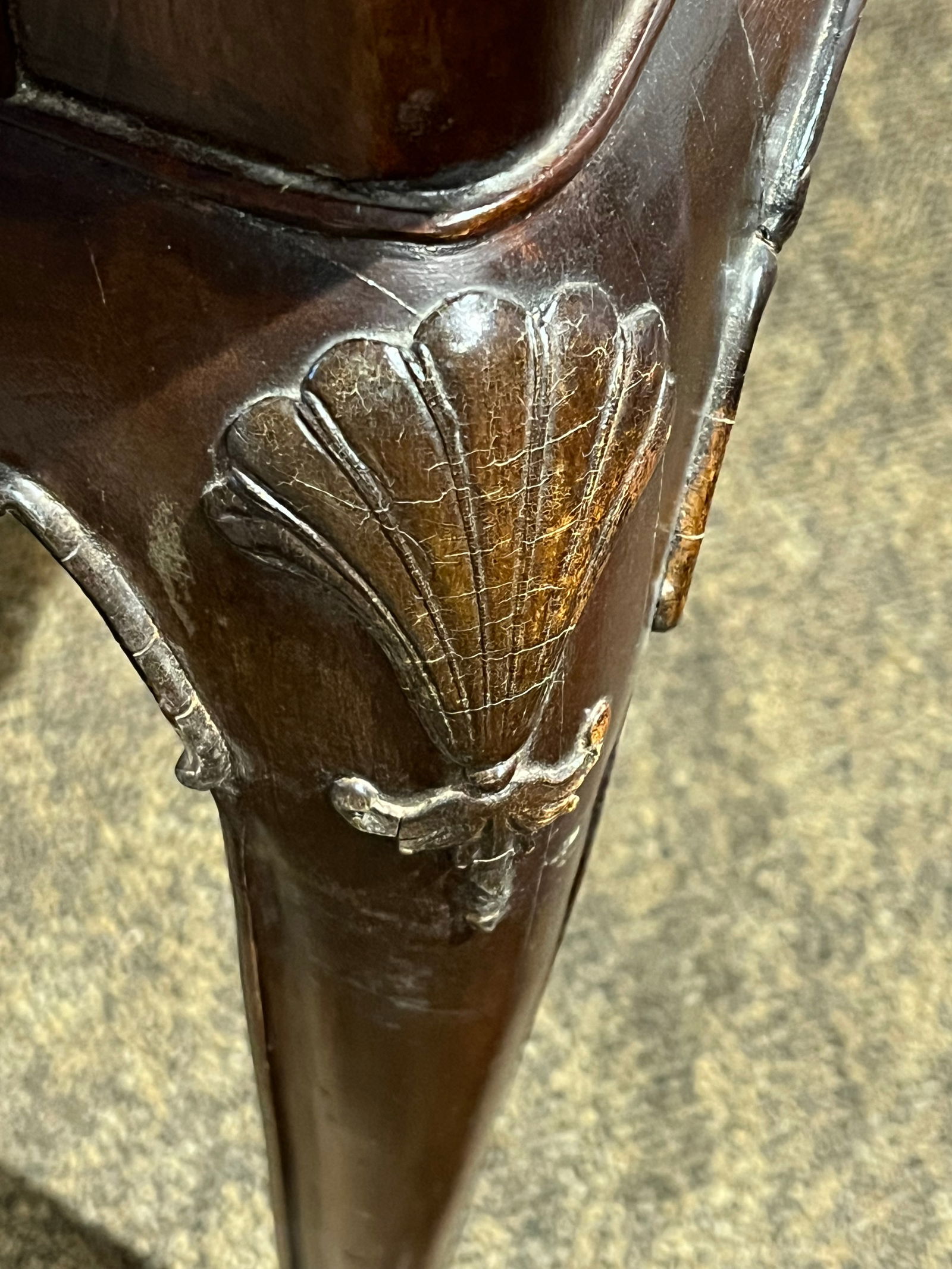 Walnut Diningroom Table - 5