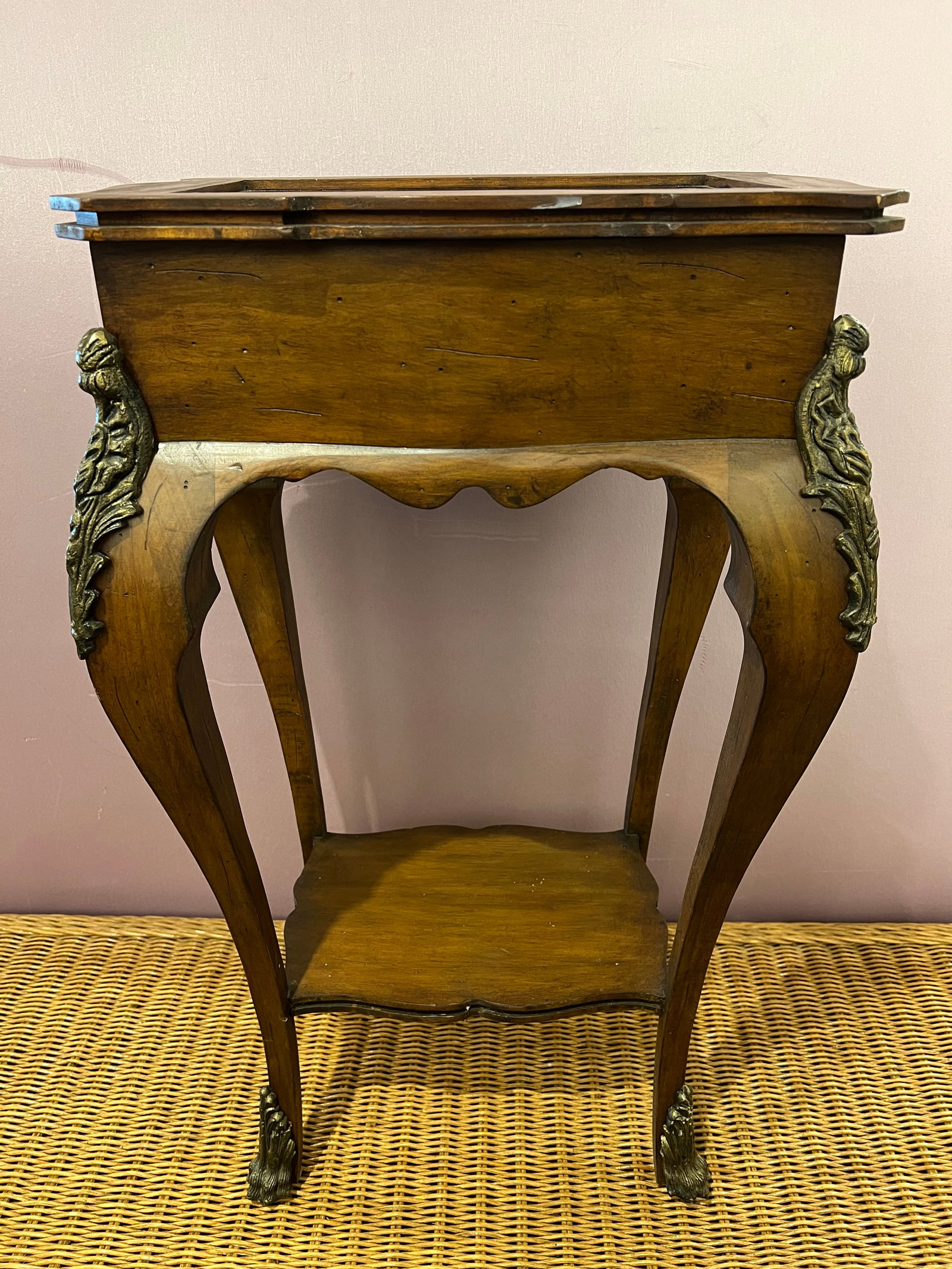 Walnut Ornate display stand.: Walnut Ornate display case. Bronze trim.