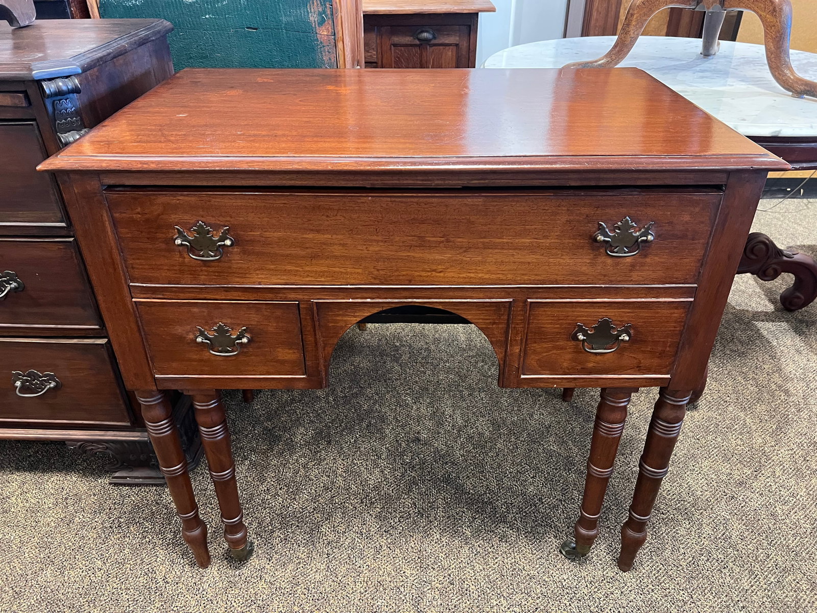 Early Mahogany Dressing Table w/pull out sink: Early Mahogany Dressing Table with pull out sink