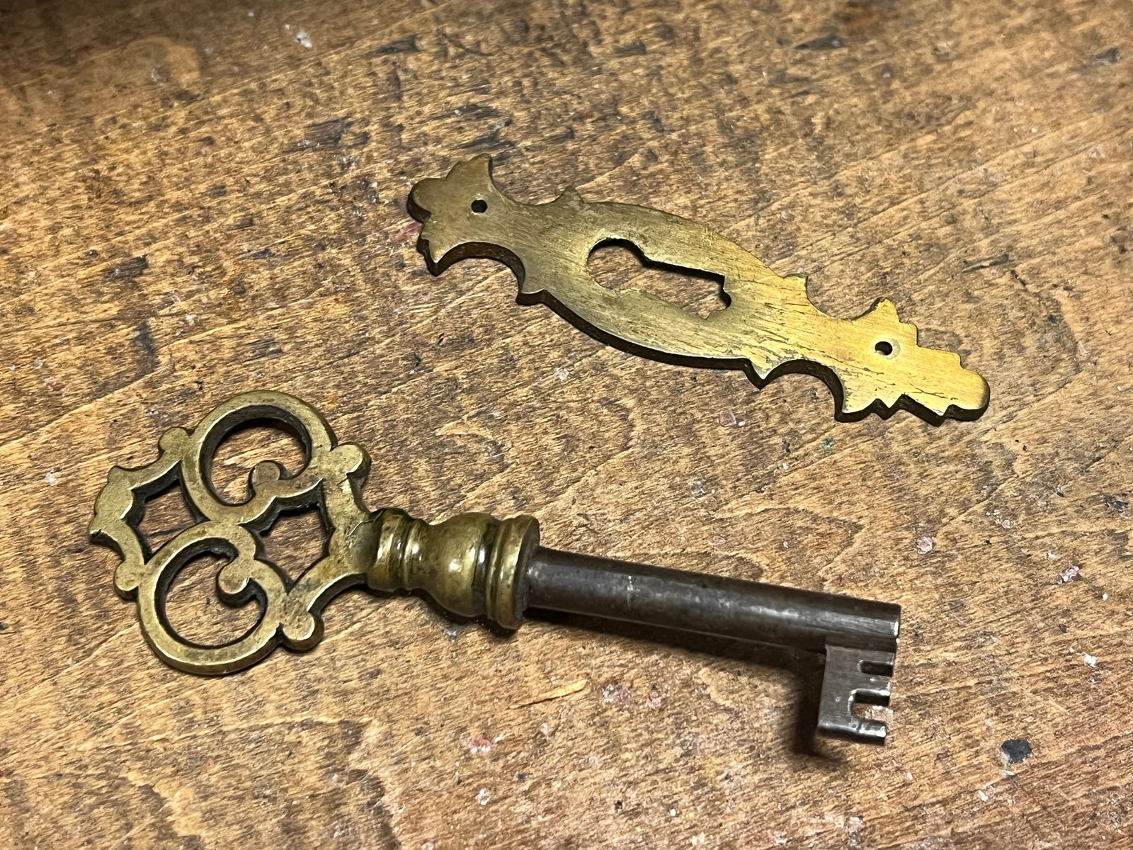 Pine/Poplar Step Back Cupboard - 8