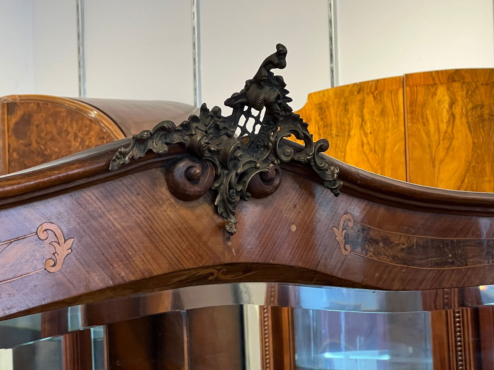 Walnut Sideboard with Mirror - 5