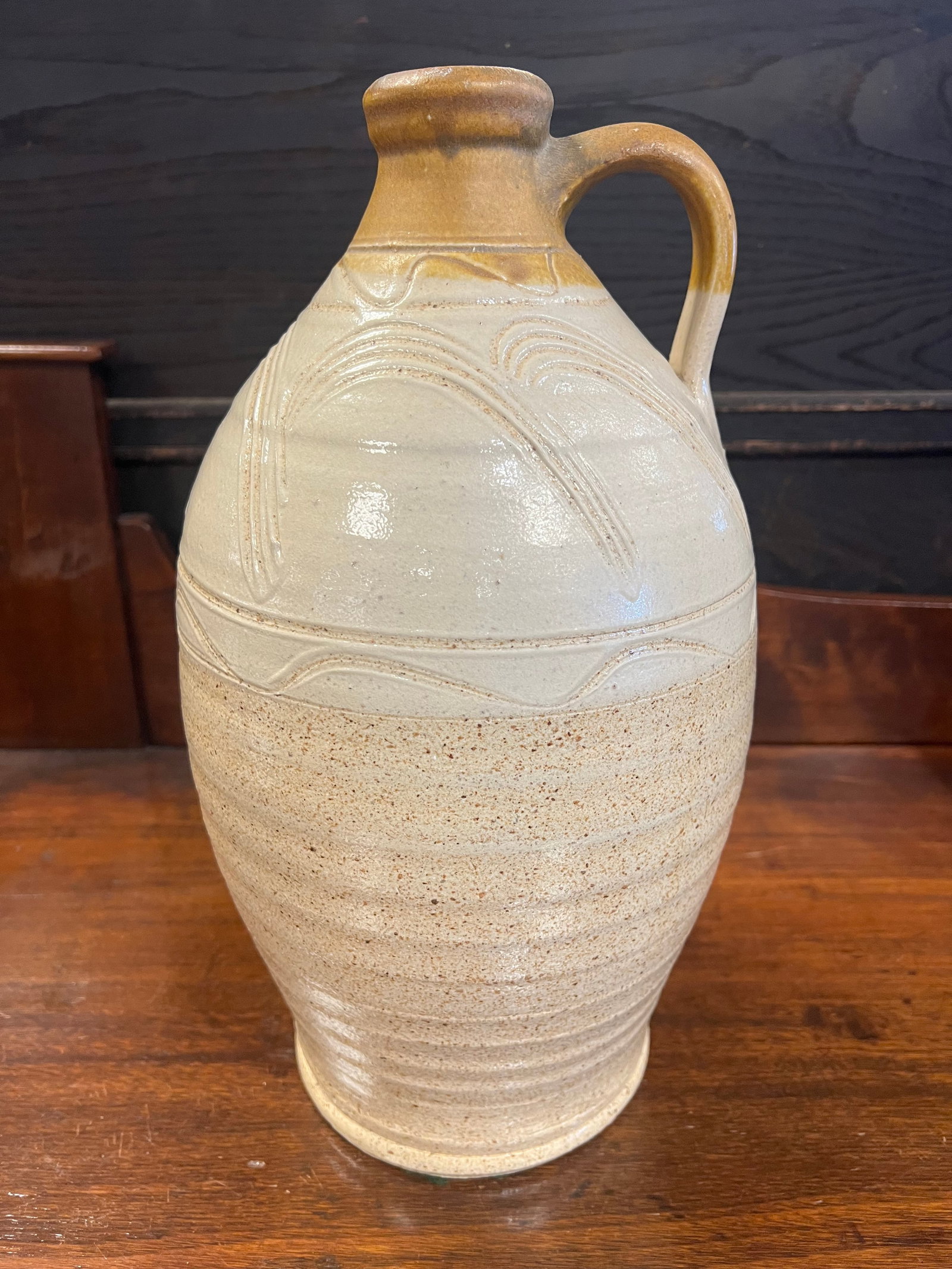 Salt Glaze Stoneware Pottery Jug: Salt Glaze Stoneware Pottery Jug