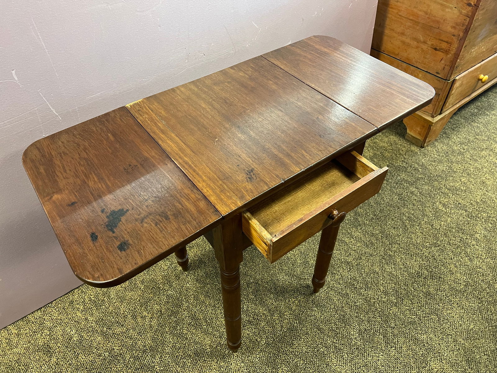 Small Mahogany Dropleaf table - 3