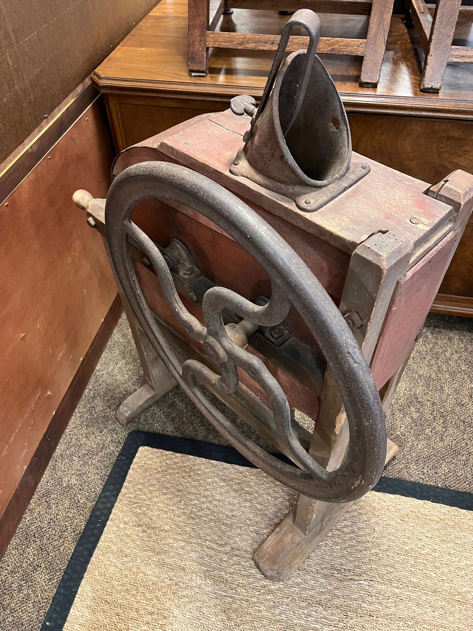 Early Corn Husker - 3