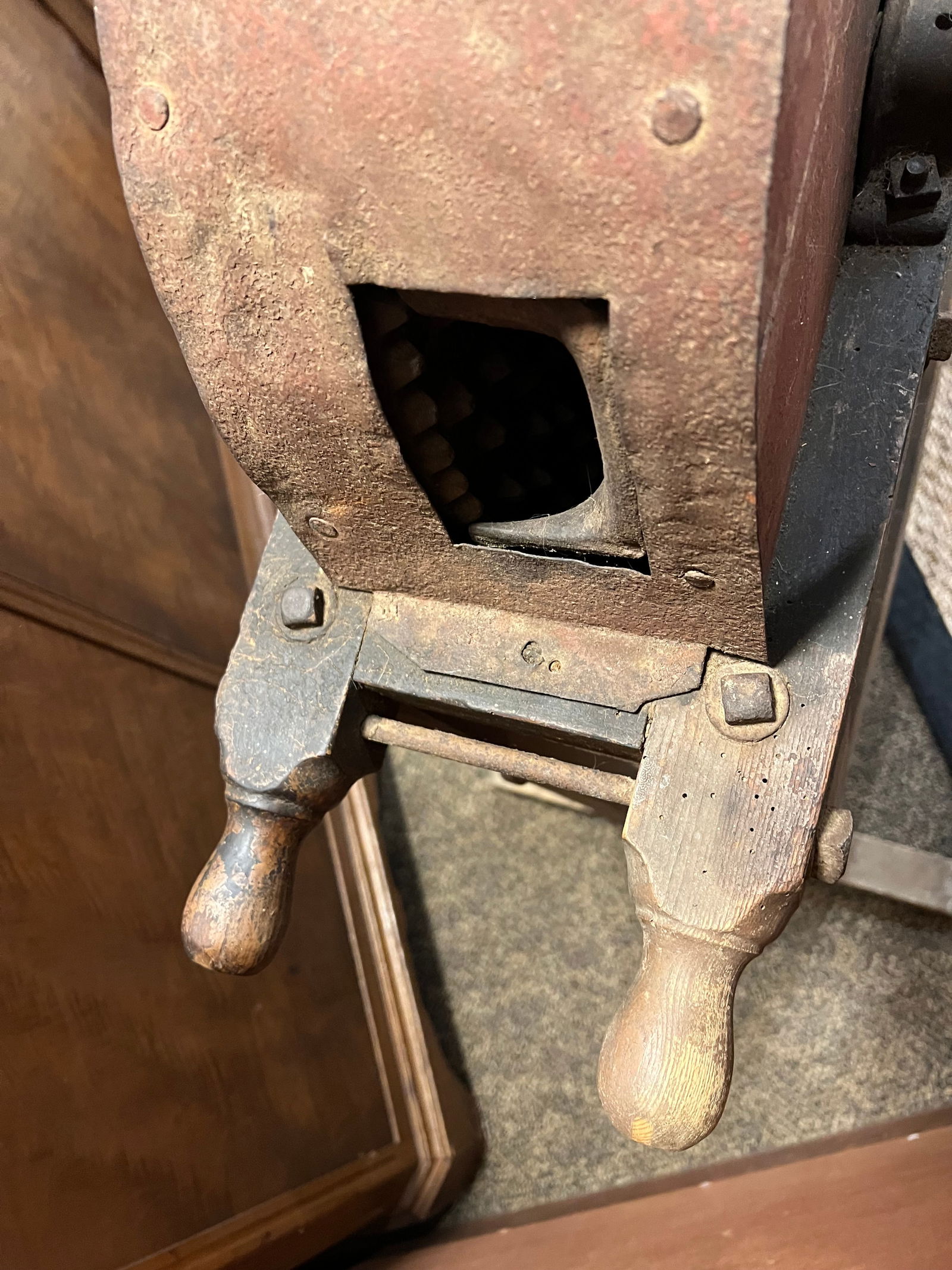 Early Corn Husker - 8