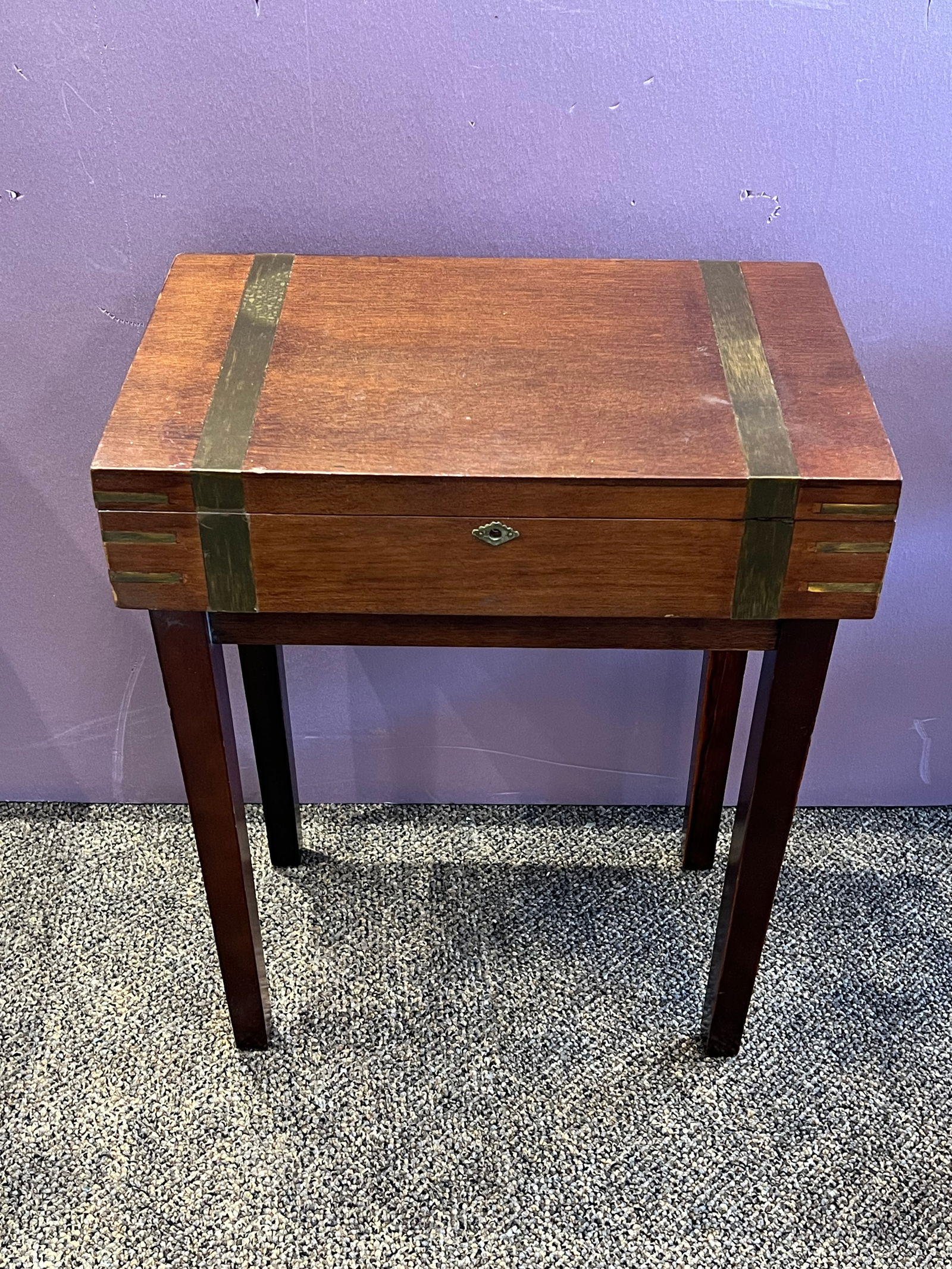 Early English Mahogany Travel Lap Desk on a Stand: Early English Mahogany Travel Lap Desk on a Stand