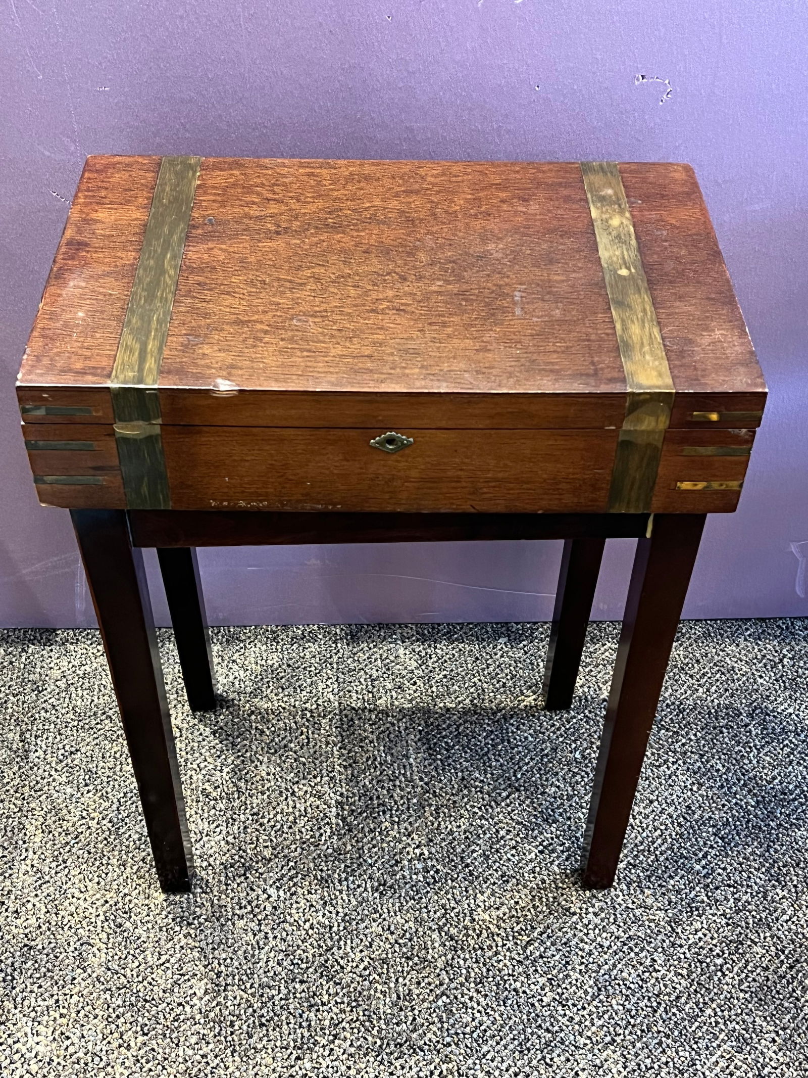 Early English Mahogany Travel Lap Desk on a Stand: Early English Mahogany Travel Lap Desk on a Stand