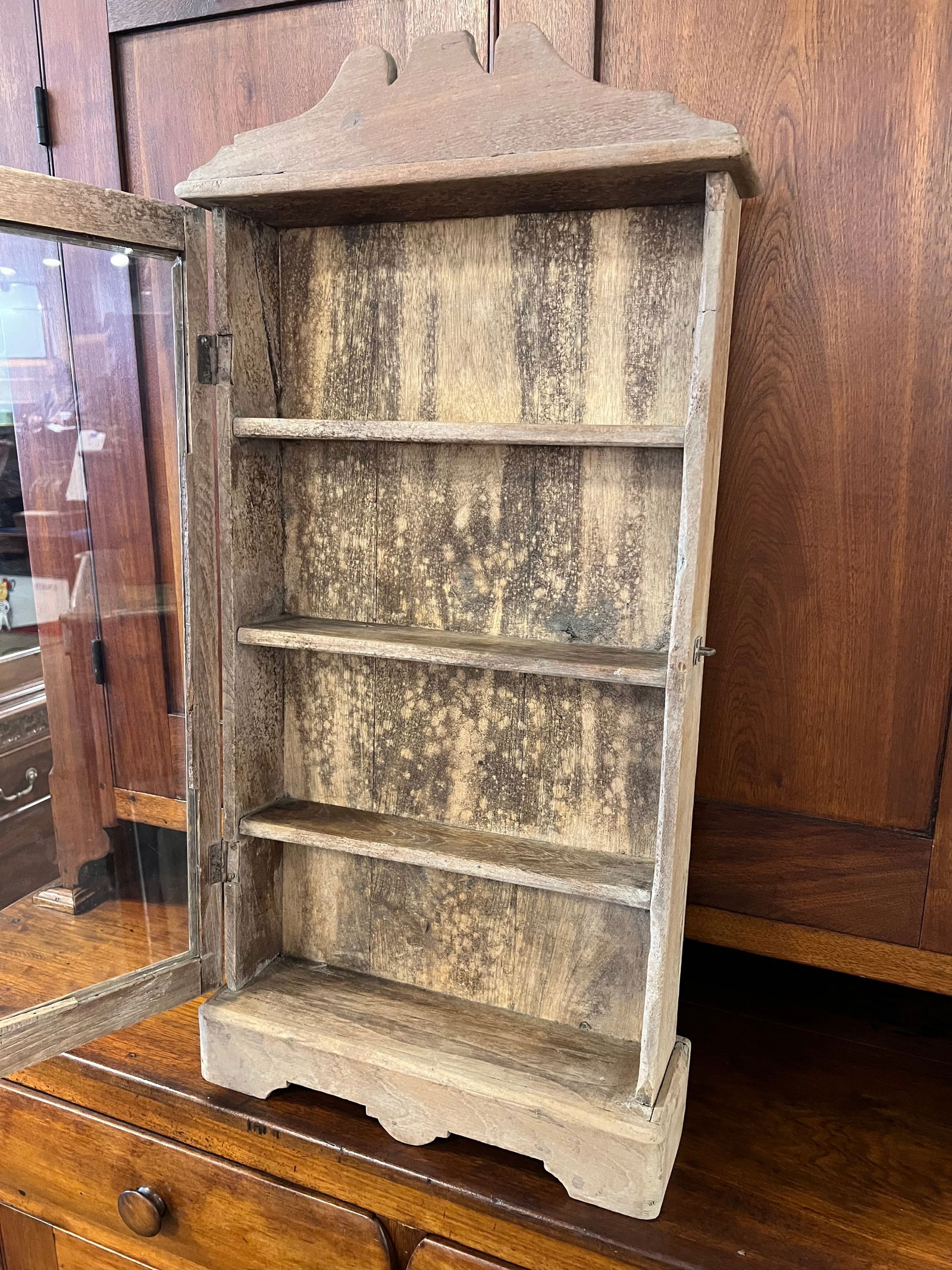 Small Display Cabinet - 7