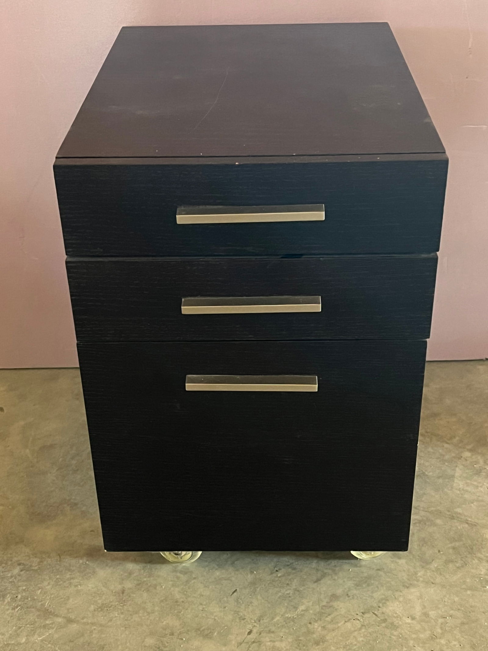 3 drawer File Cabiner (1 of 3)