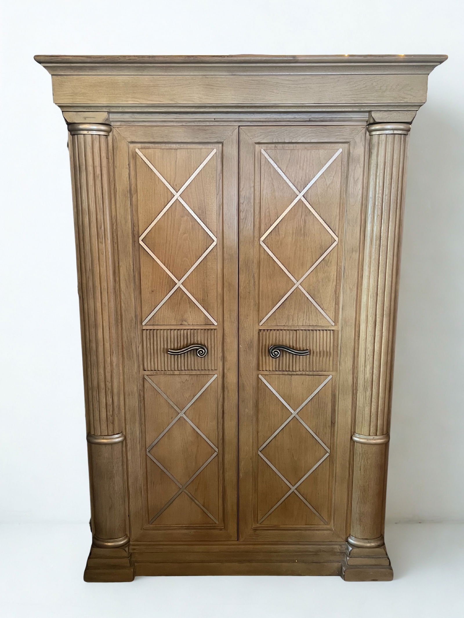 Modern Drexel Heritage Wardrobe/Entertainment Cabinet: Modern Drexel Heritage Wardrobe/Entertainment Cabinet