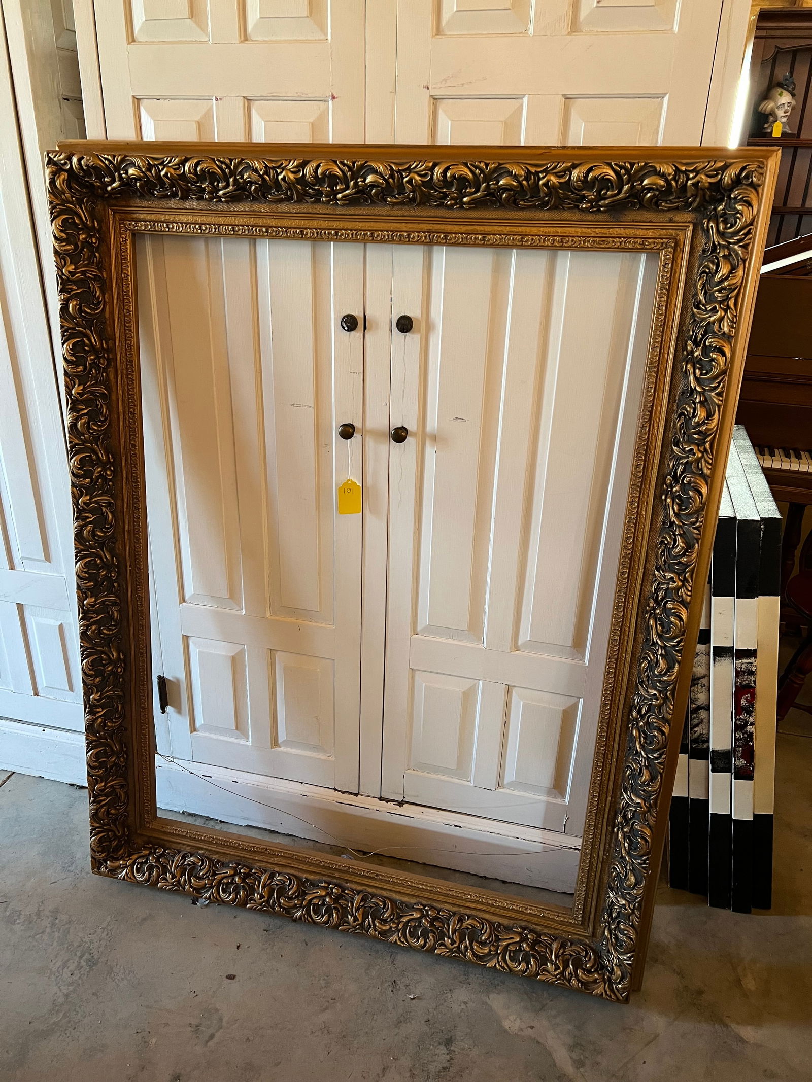 Large Jesso Frame: Large Jesso Frame