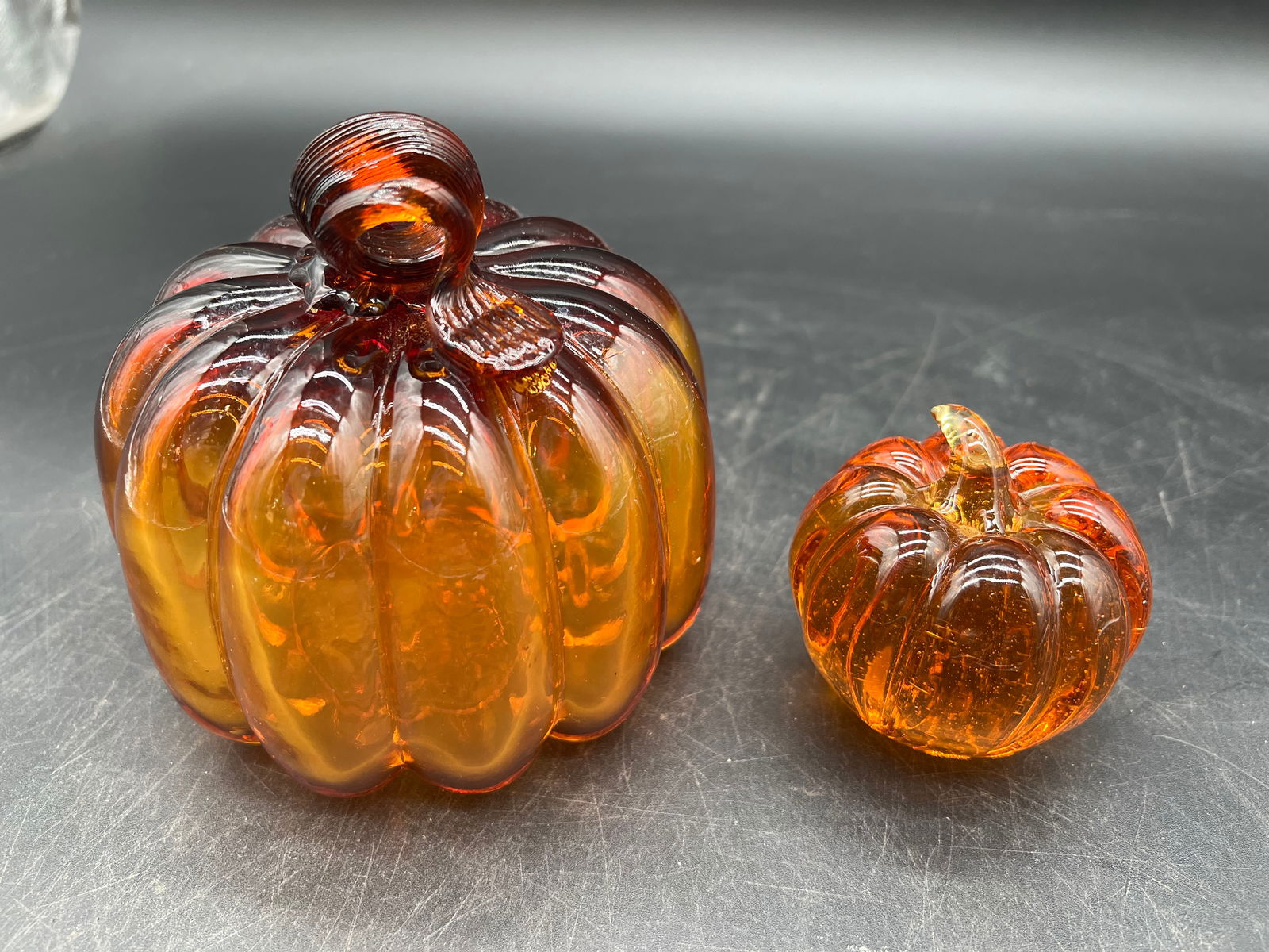 Lot of 2 Amber Art Glass Pumpkins (1 of 6)