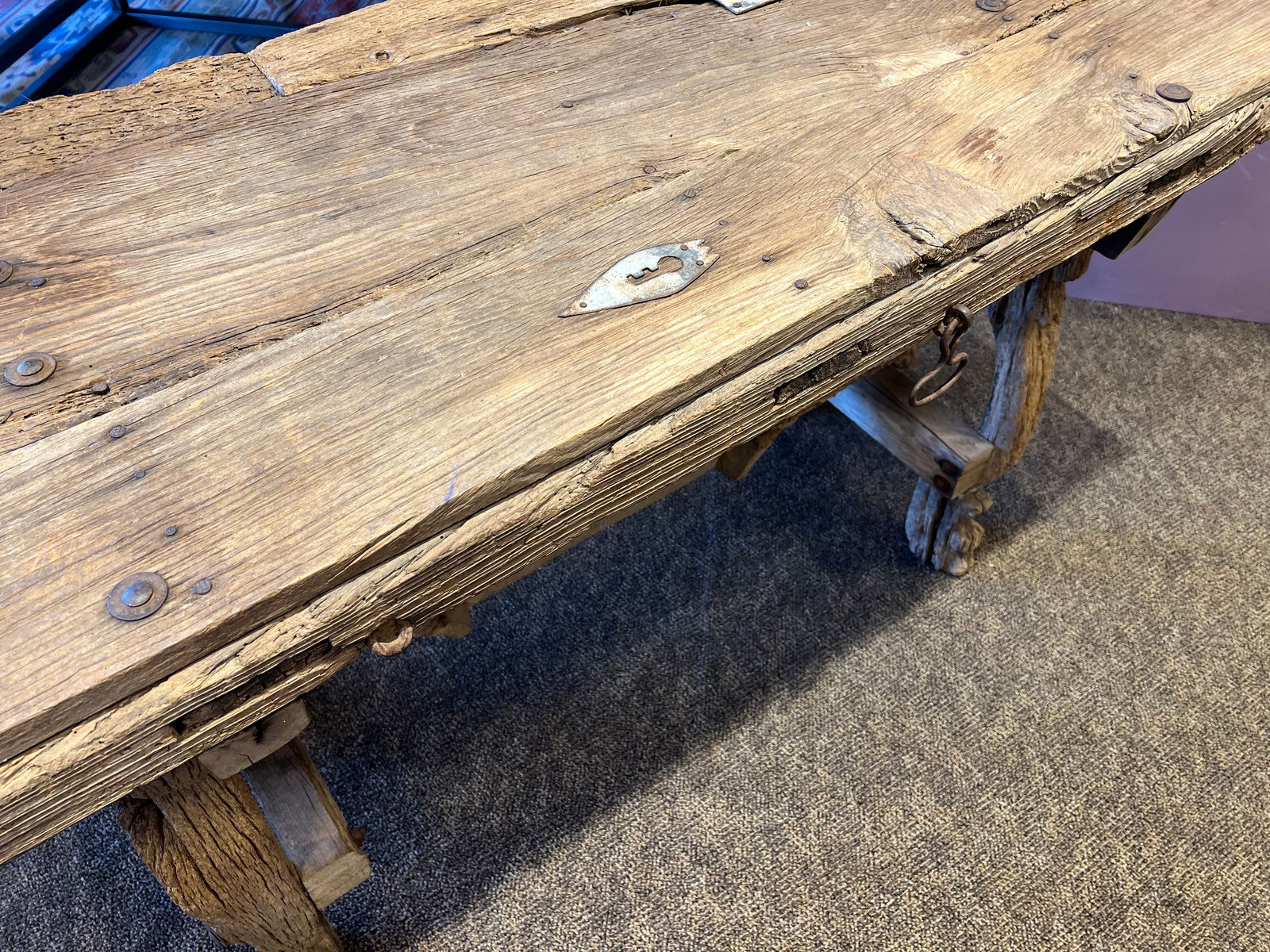 Primitive Table - 10