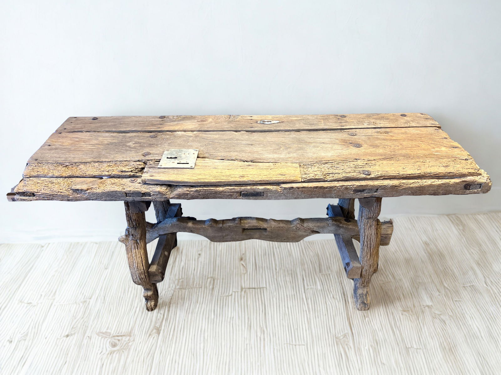 Primitive Table (1 of 13)