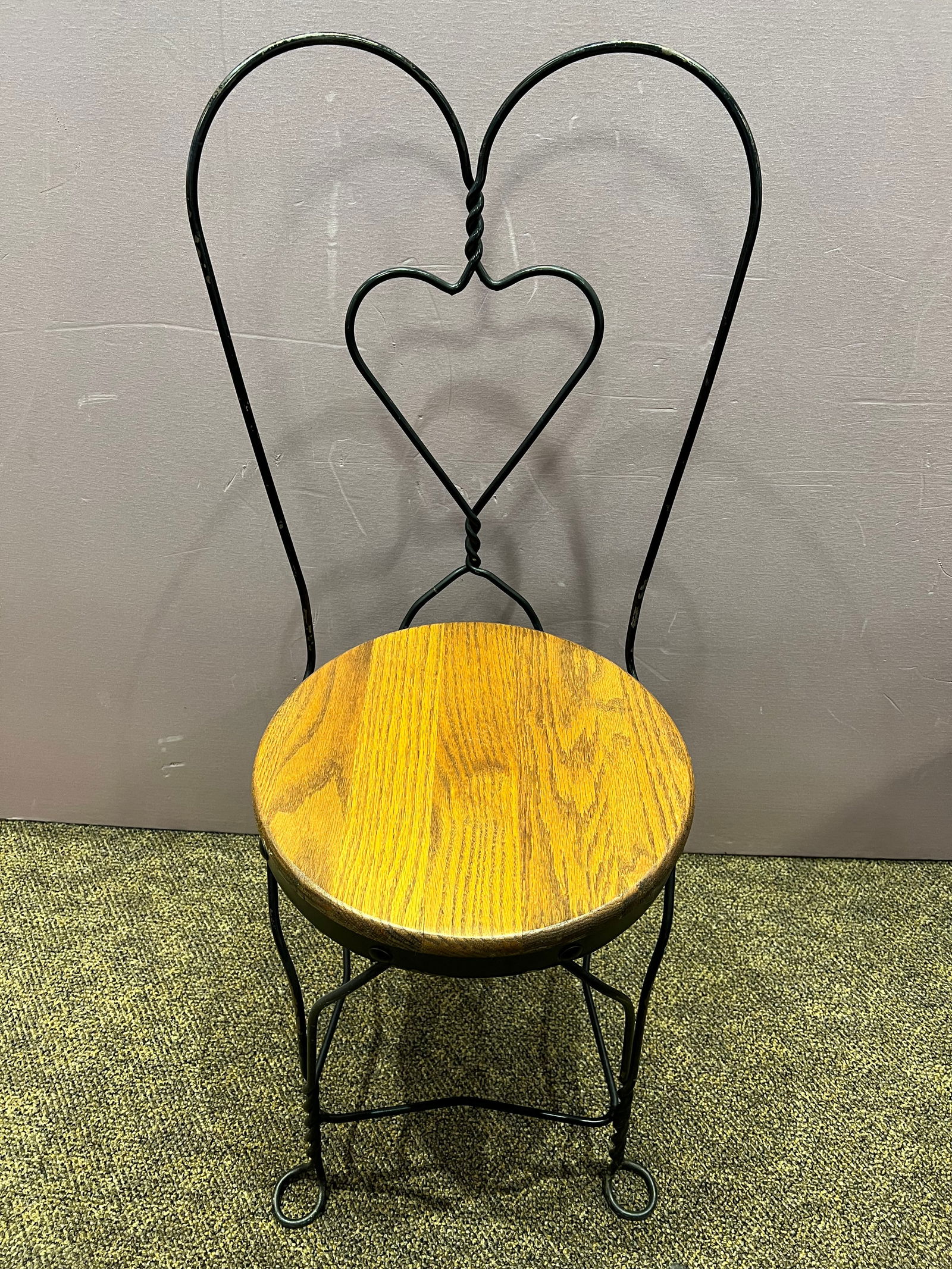 Modern Table w/4 Chairs - 3