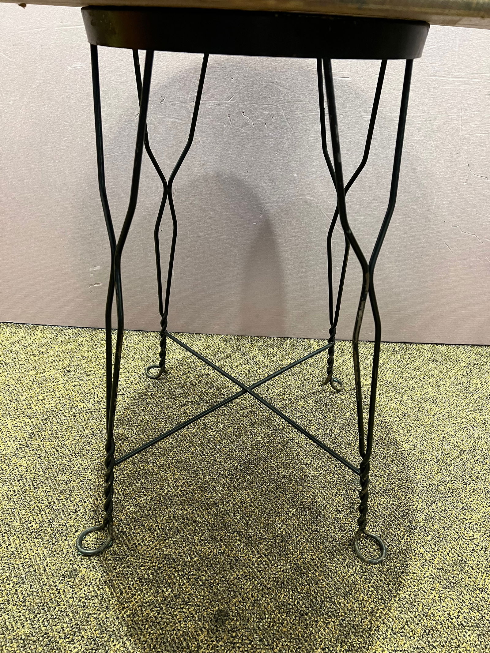 Modern Table w/4 Chairs - 8