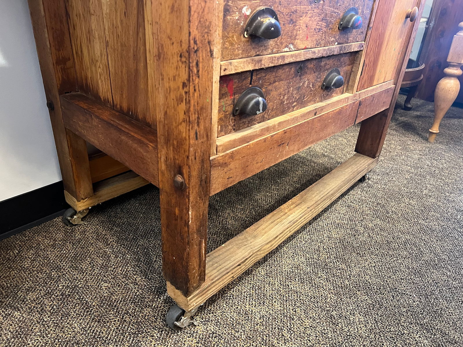 Oak Workbench w/Itron Vice - 10