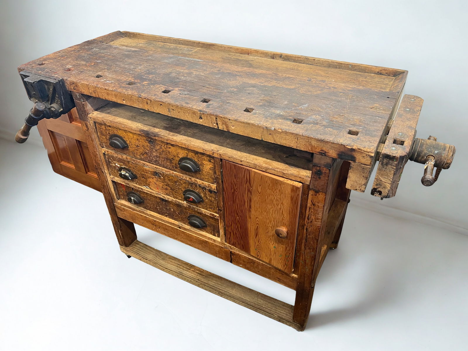 Oak Workbench w/Itron Vice (1 of 13)