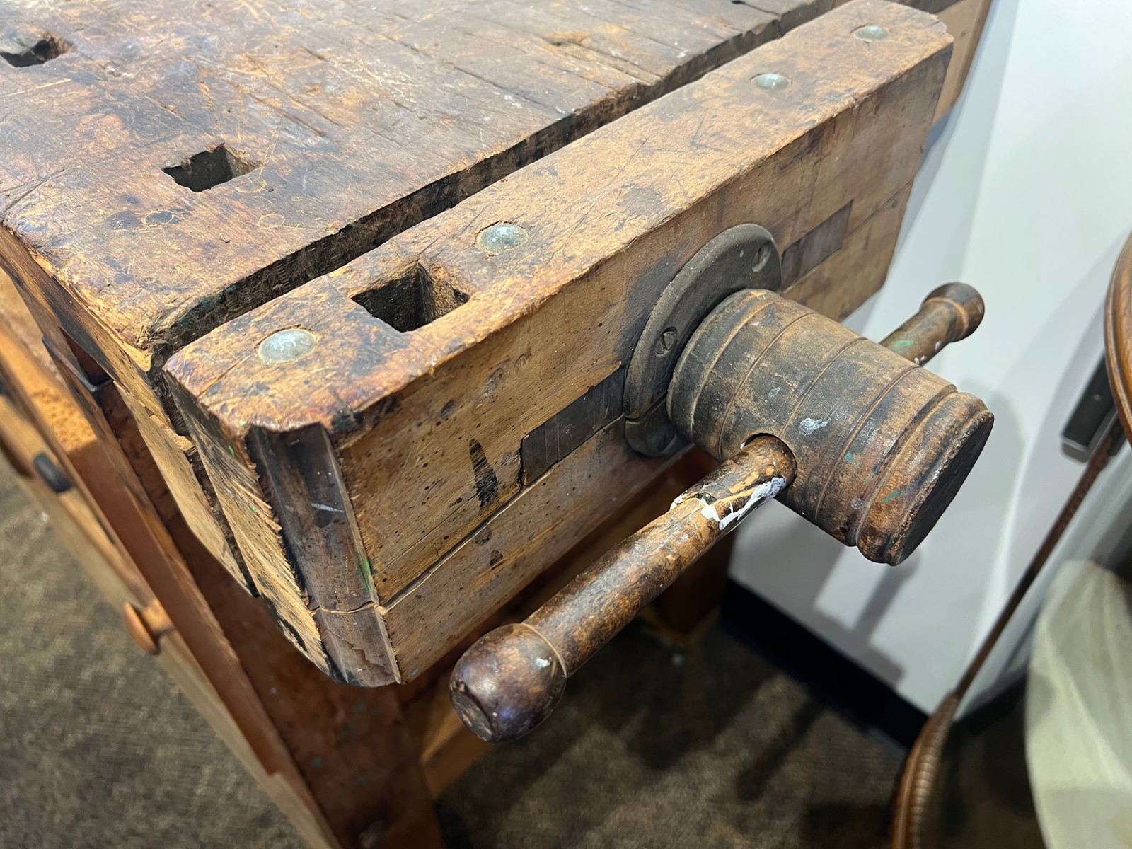 Oak Workbench w/Itron Vice - 4