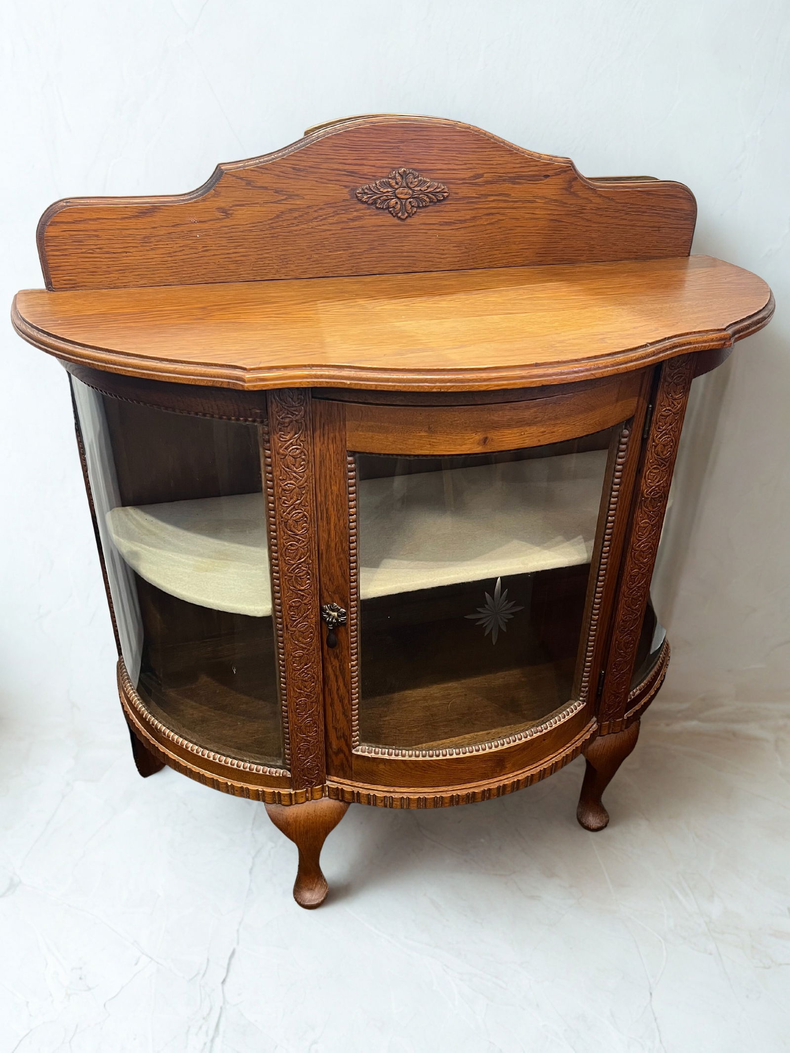 Oak Bow Front Cabinet (1 of 7)