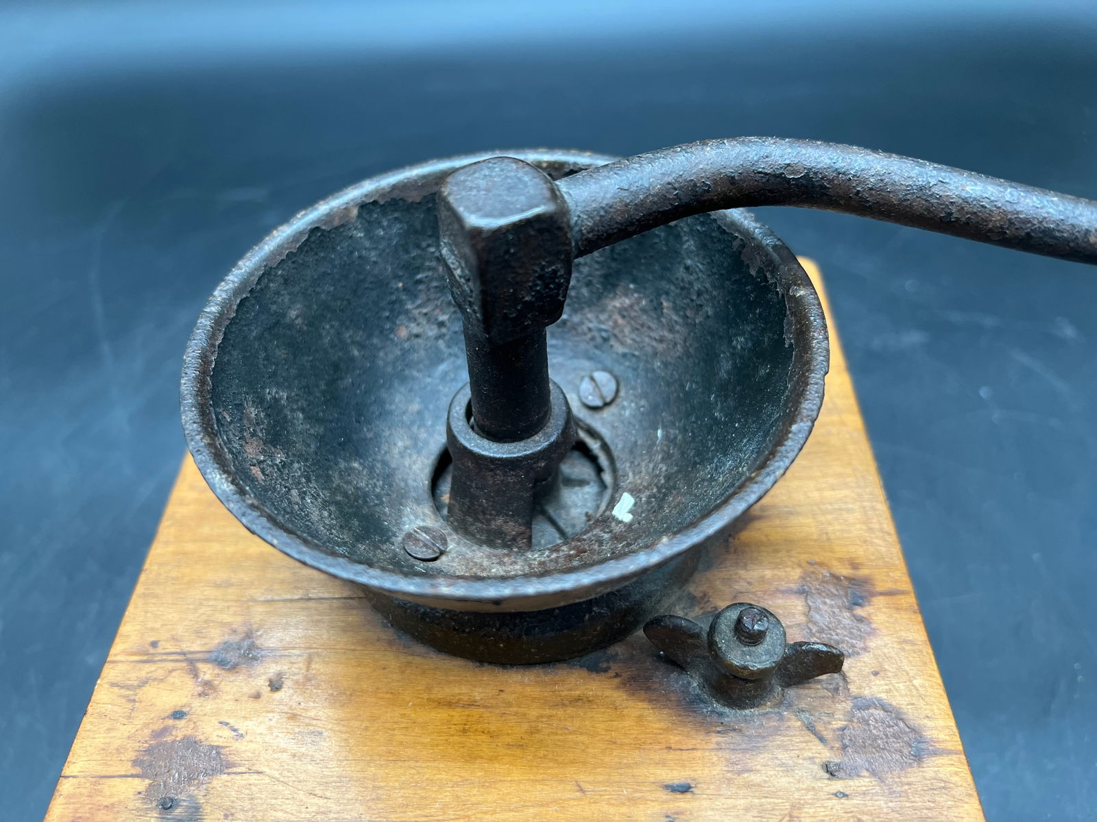 Early Coffee Grinder - 4