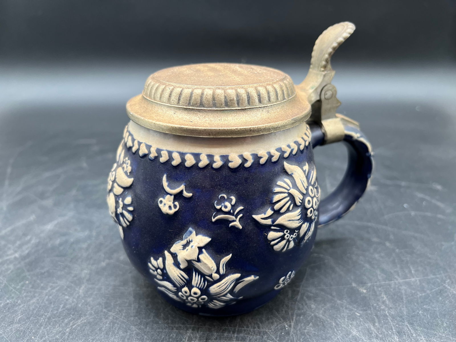 German Westerwald Lidded Beer Mug - 4