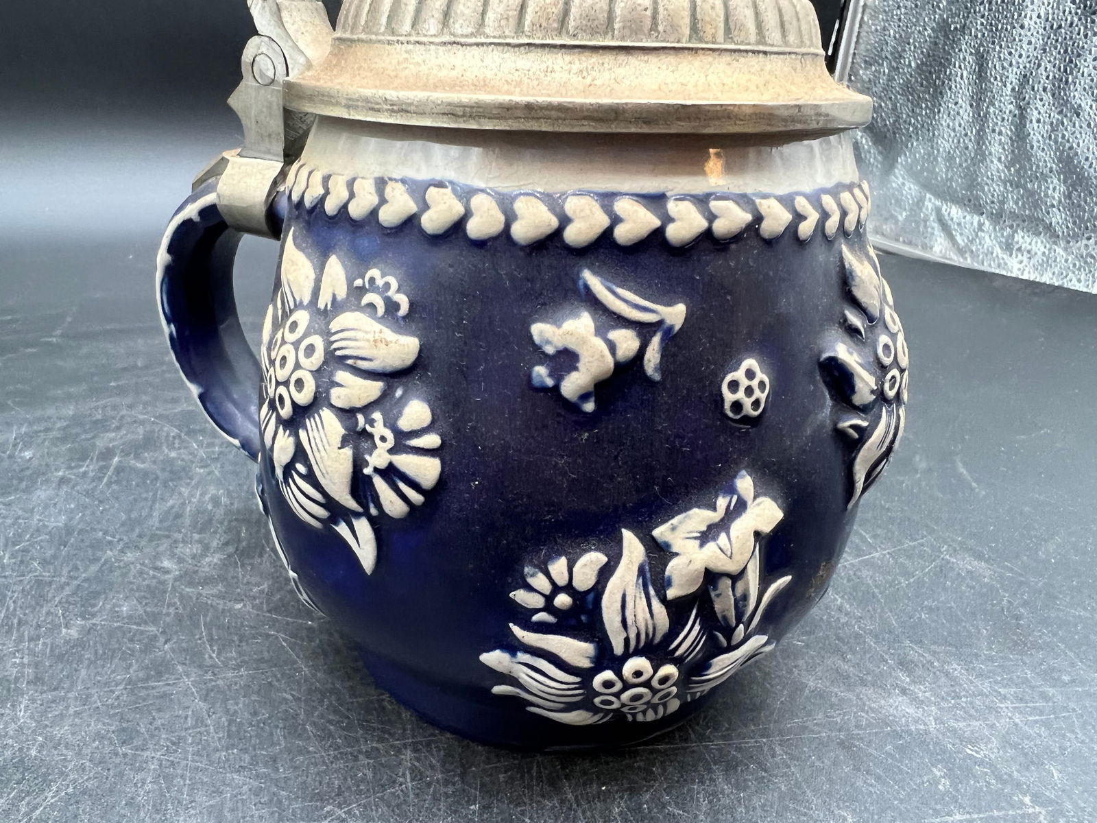 German Westerwald Lidded Beer Mug - 5