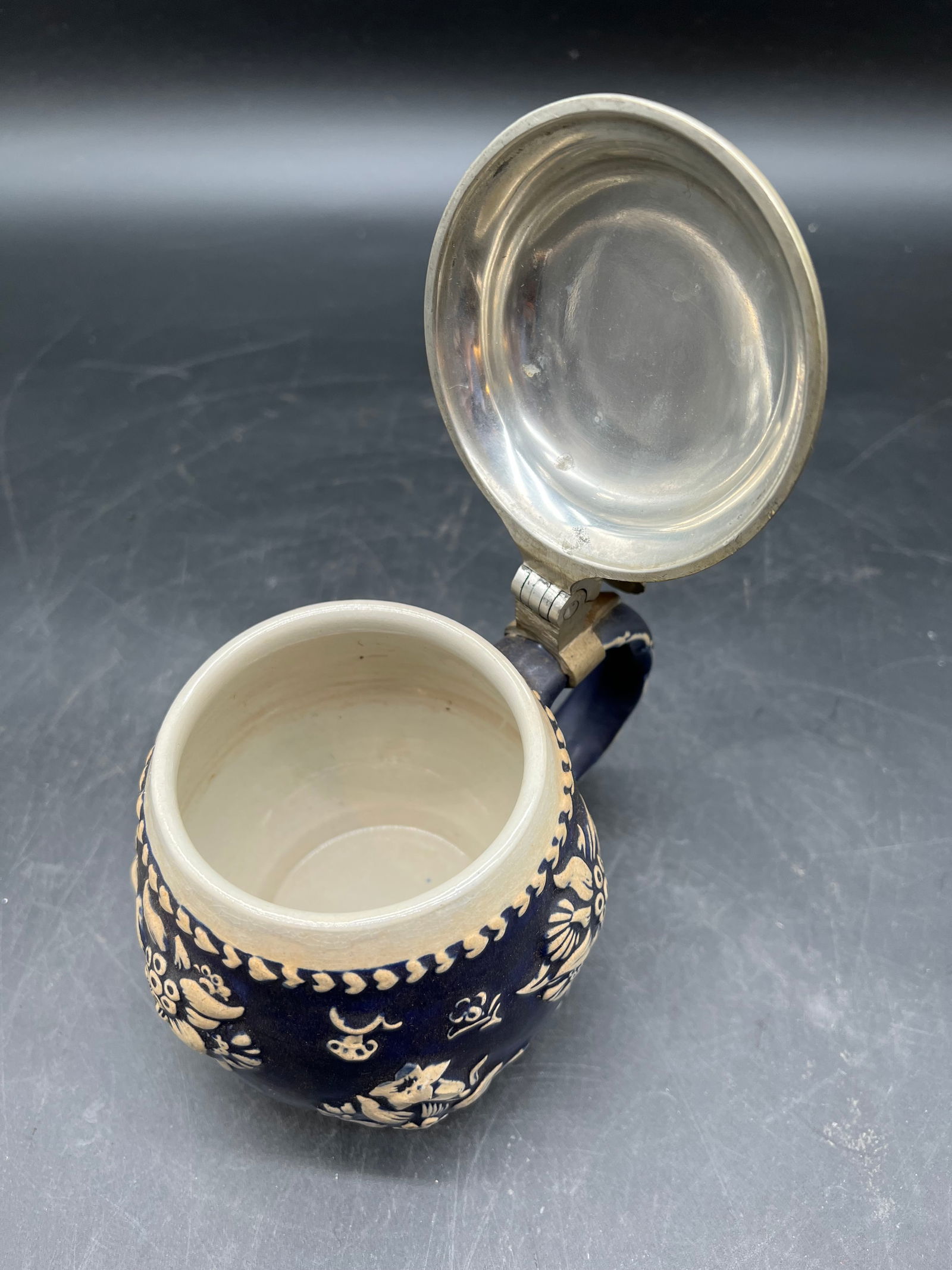 German Westerwald Lidded Beer Mug - 6