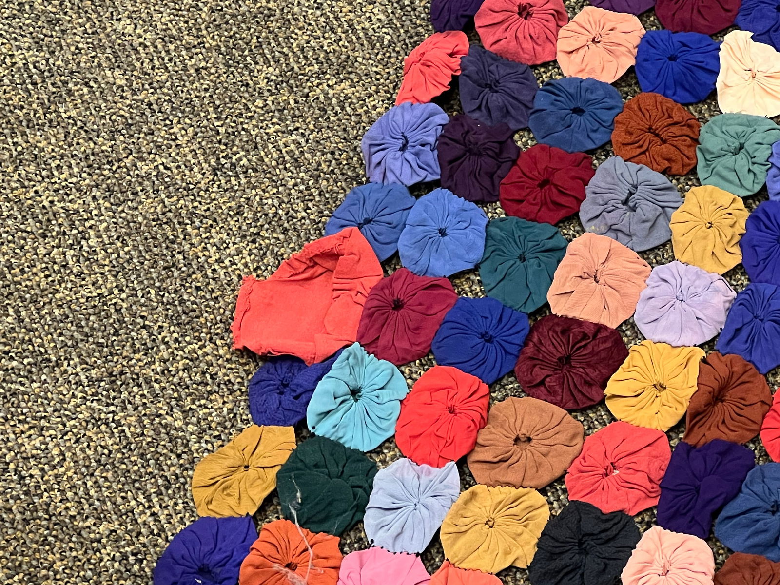 Early Yo Yo Quilt - 6