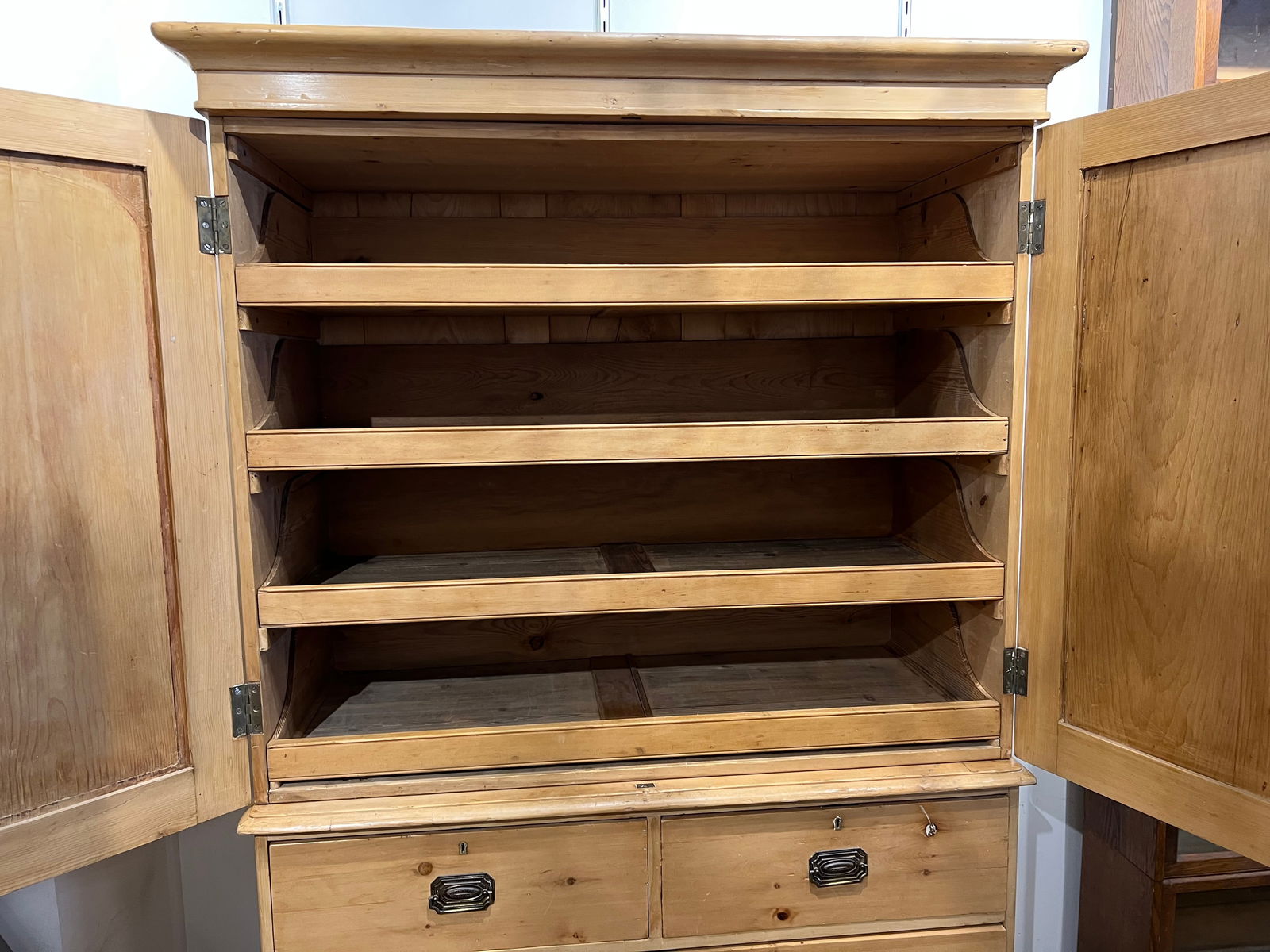 Pine Linen Press - 3