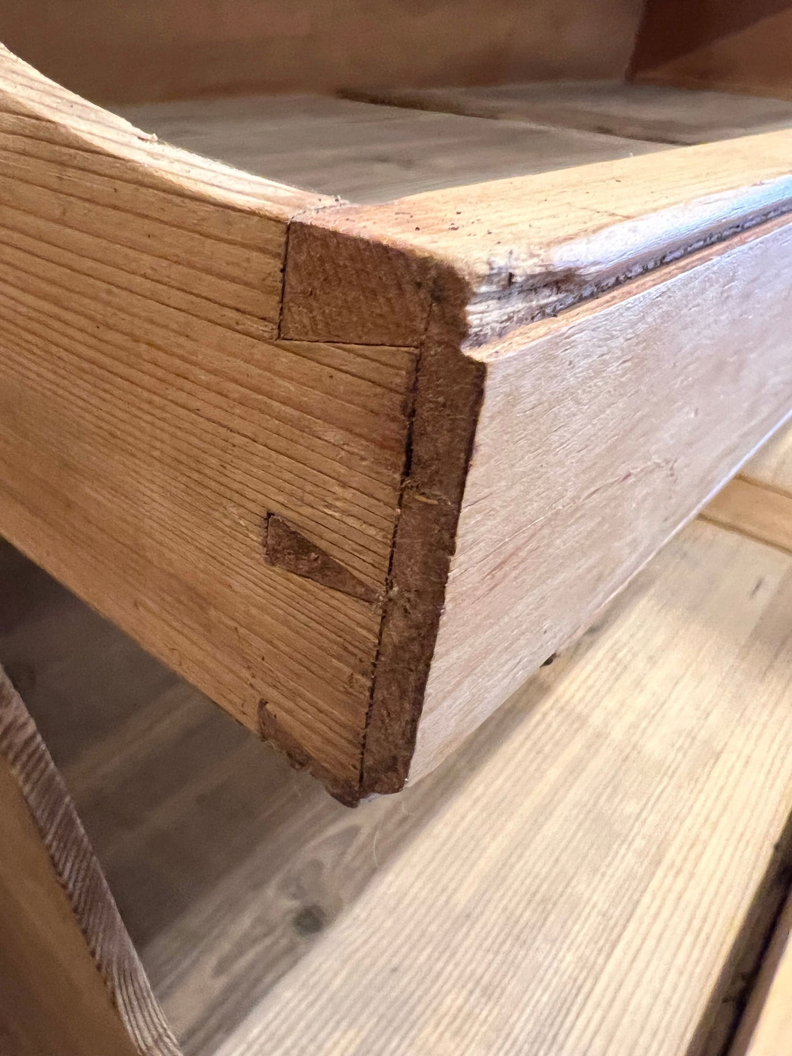 Pine Linen Press - 5