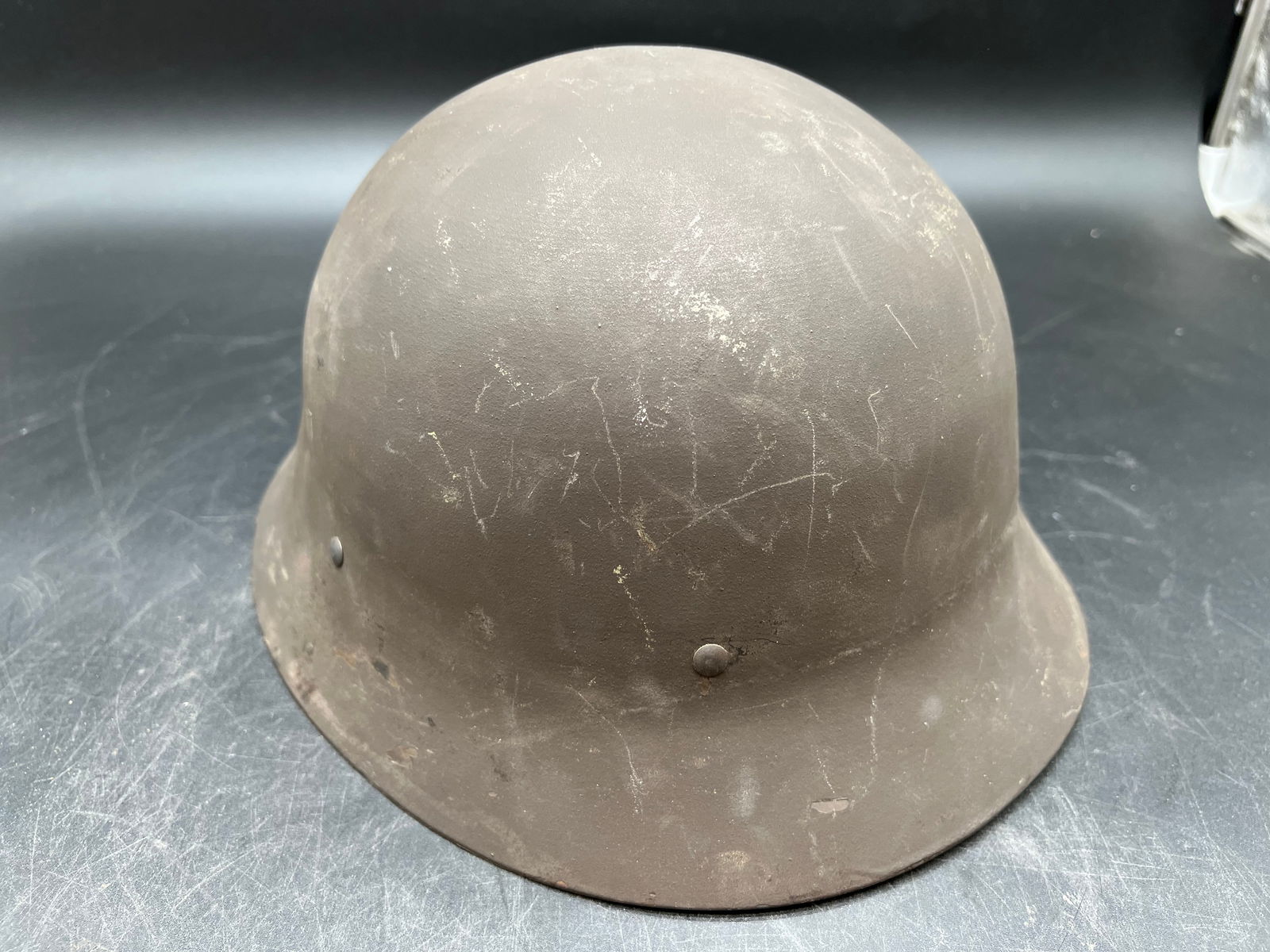 Swedish Military Helmet (1 of 9)