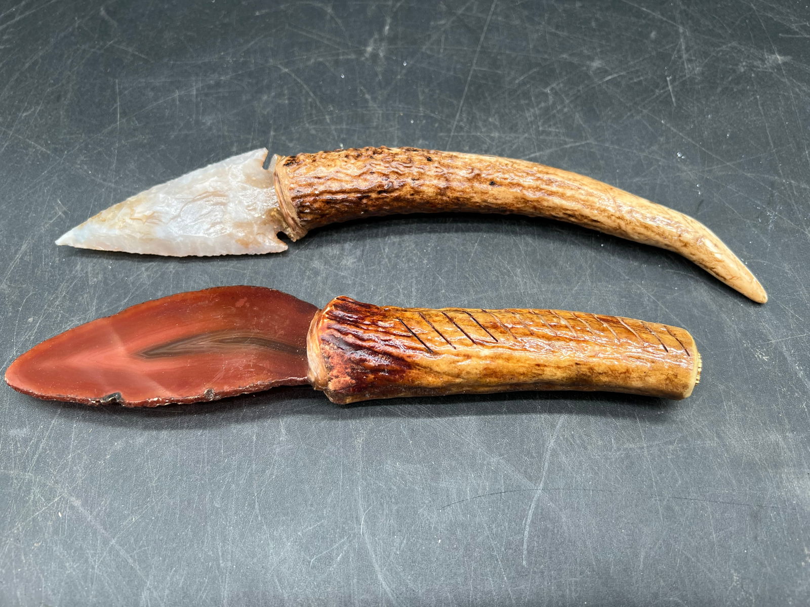 Lot of 2 Handmade Antler Handle Knives: Lot of 2 Handmade Antler Handle Knives