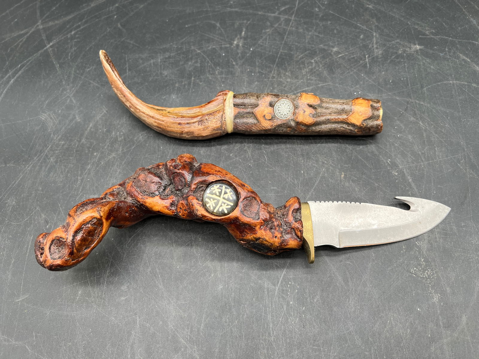 Lot of 2 Handmade Root Handle Knives (1 of 7)