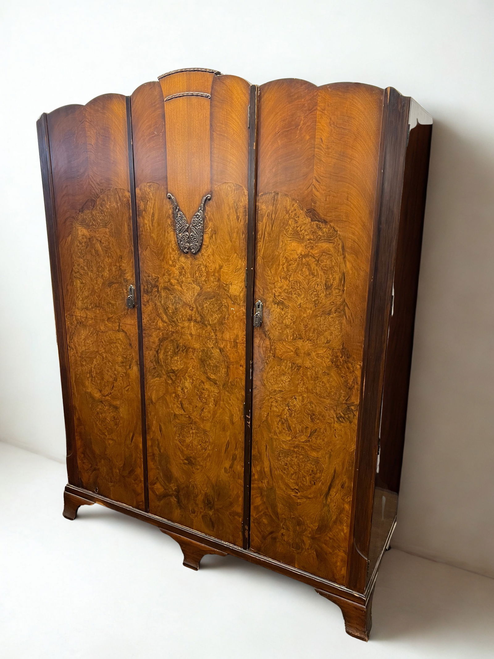 Art Deco Burl Walnut Wardrobe (1 of 12)