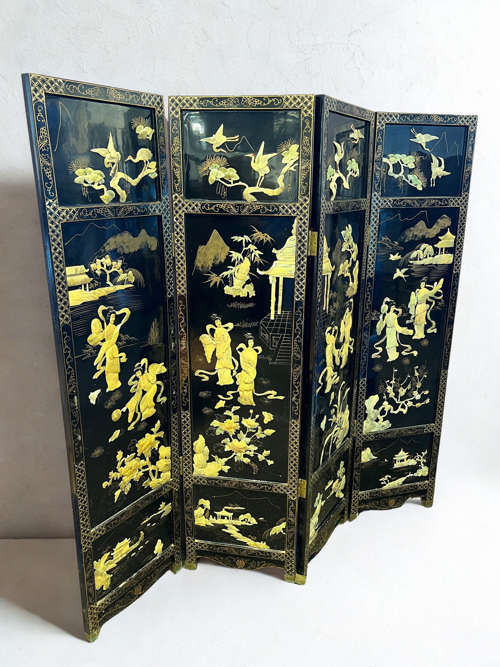 4 Panel Black Oriental Screen (1 of 15)