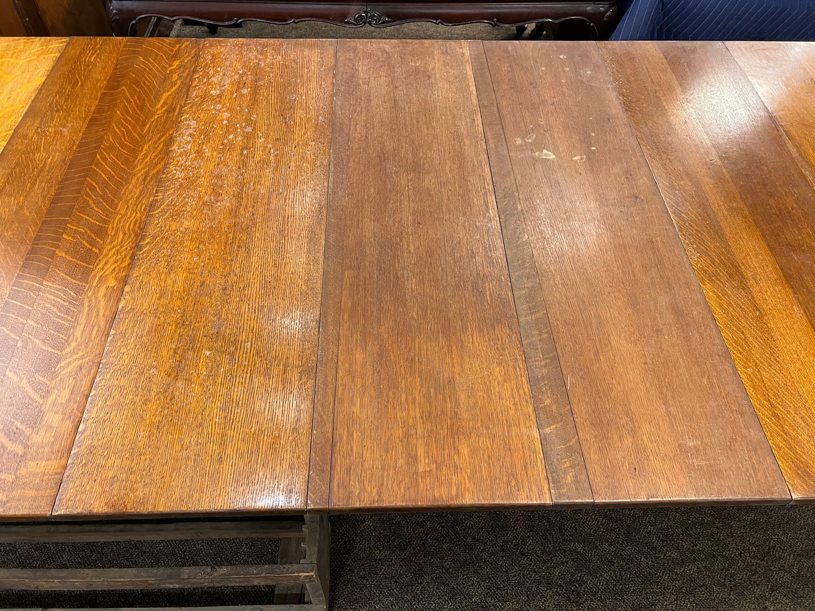 Oak Diningroom Table - 3