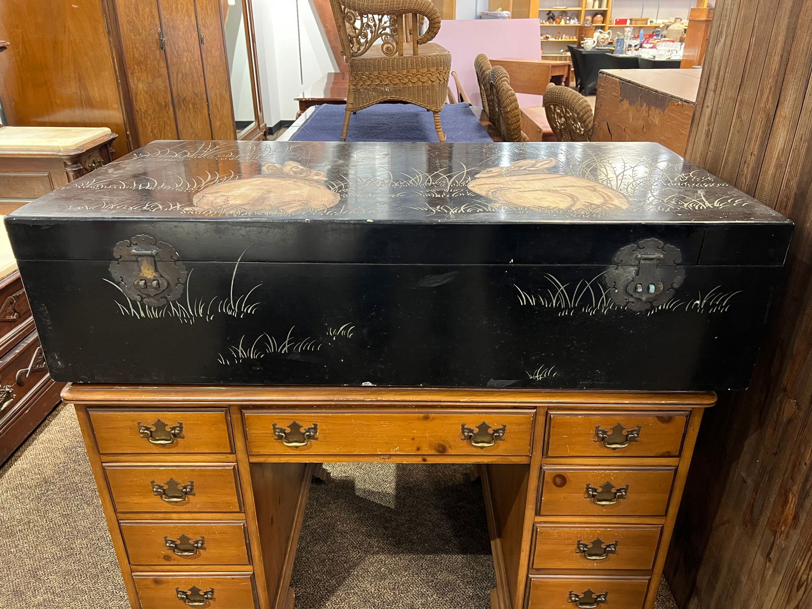 Early Bunny Trunk: Early Bunny Trunk