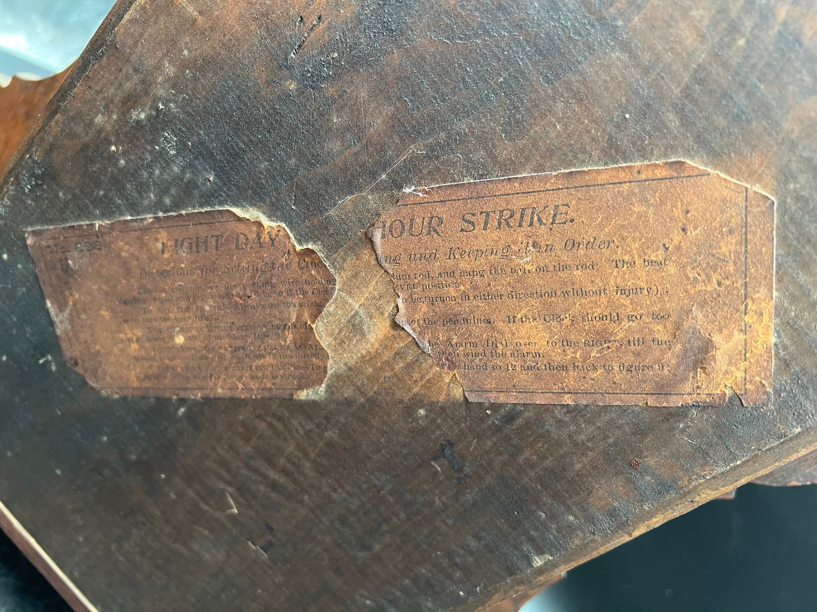 Seth Thomas Oak Mantle Clock - 11