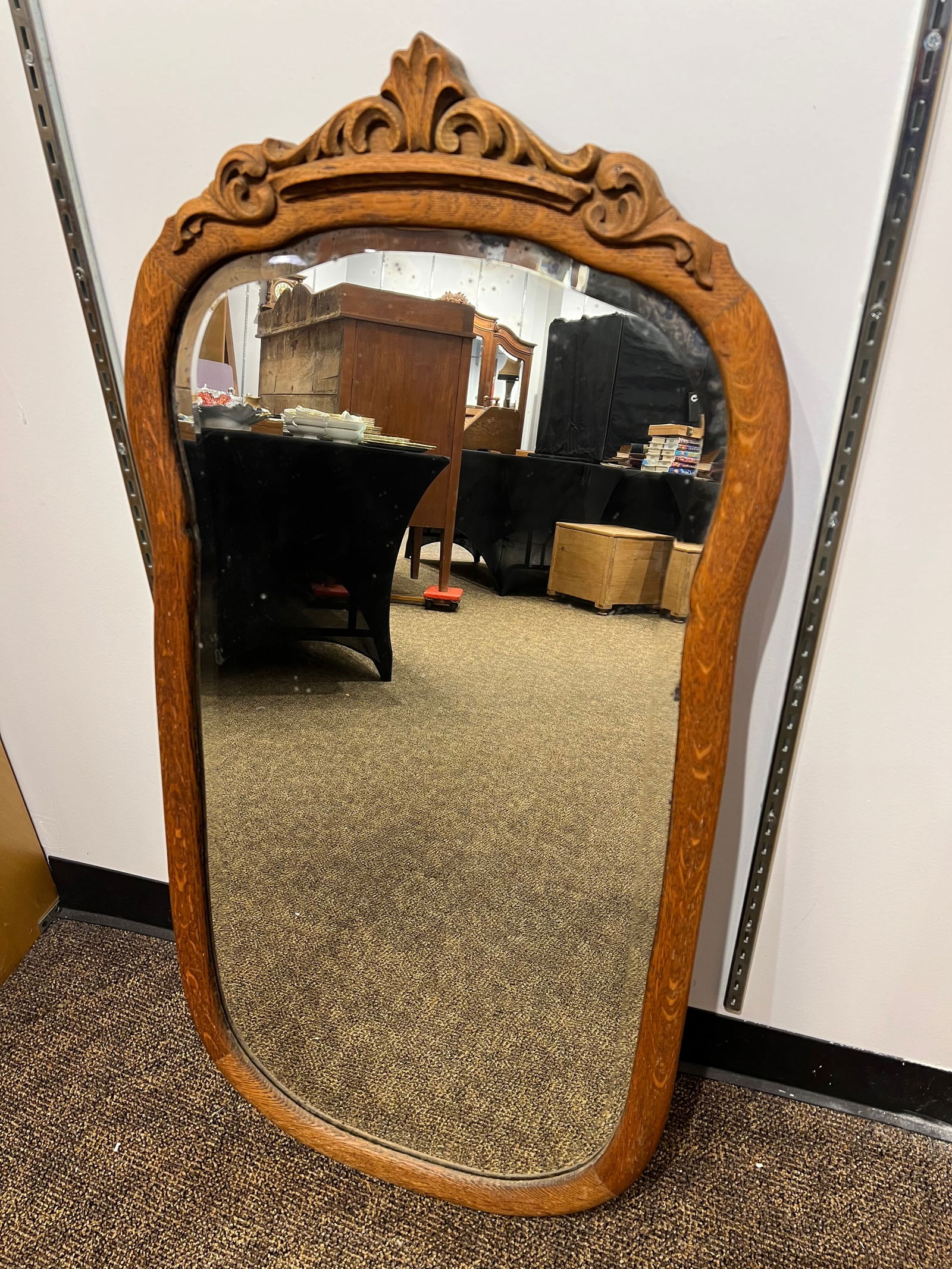 Oak Framed Bevelled Mirror: Oak Framed Bevelled Mirror