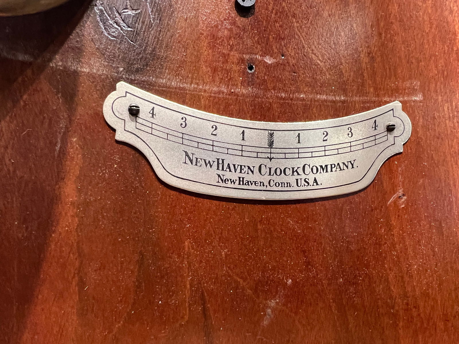 New Haven Clock Co. Hanging Wall Clock - 8