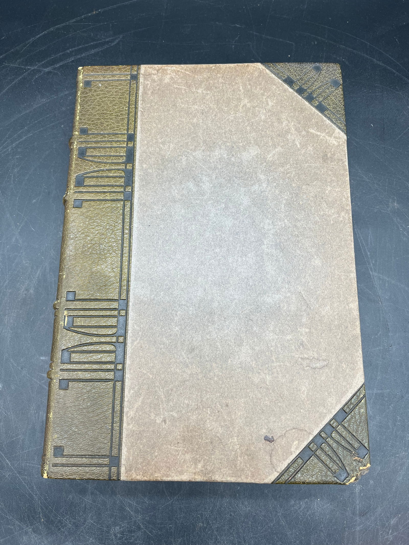 Large Leatherbound Book: Large Leatherbound Book. Elbert Hubbard