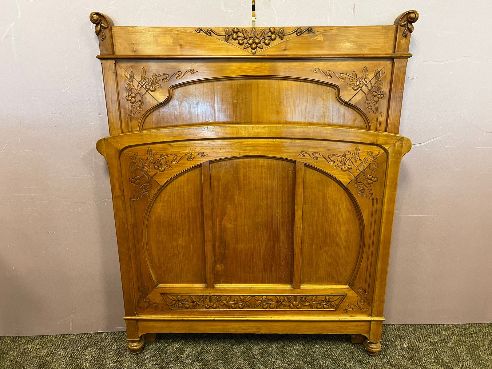Art Nouveau Cherry Twin Bed: Art Nouveau Cherry Twin Bed