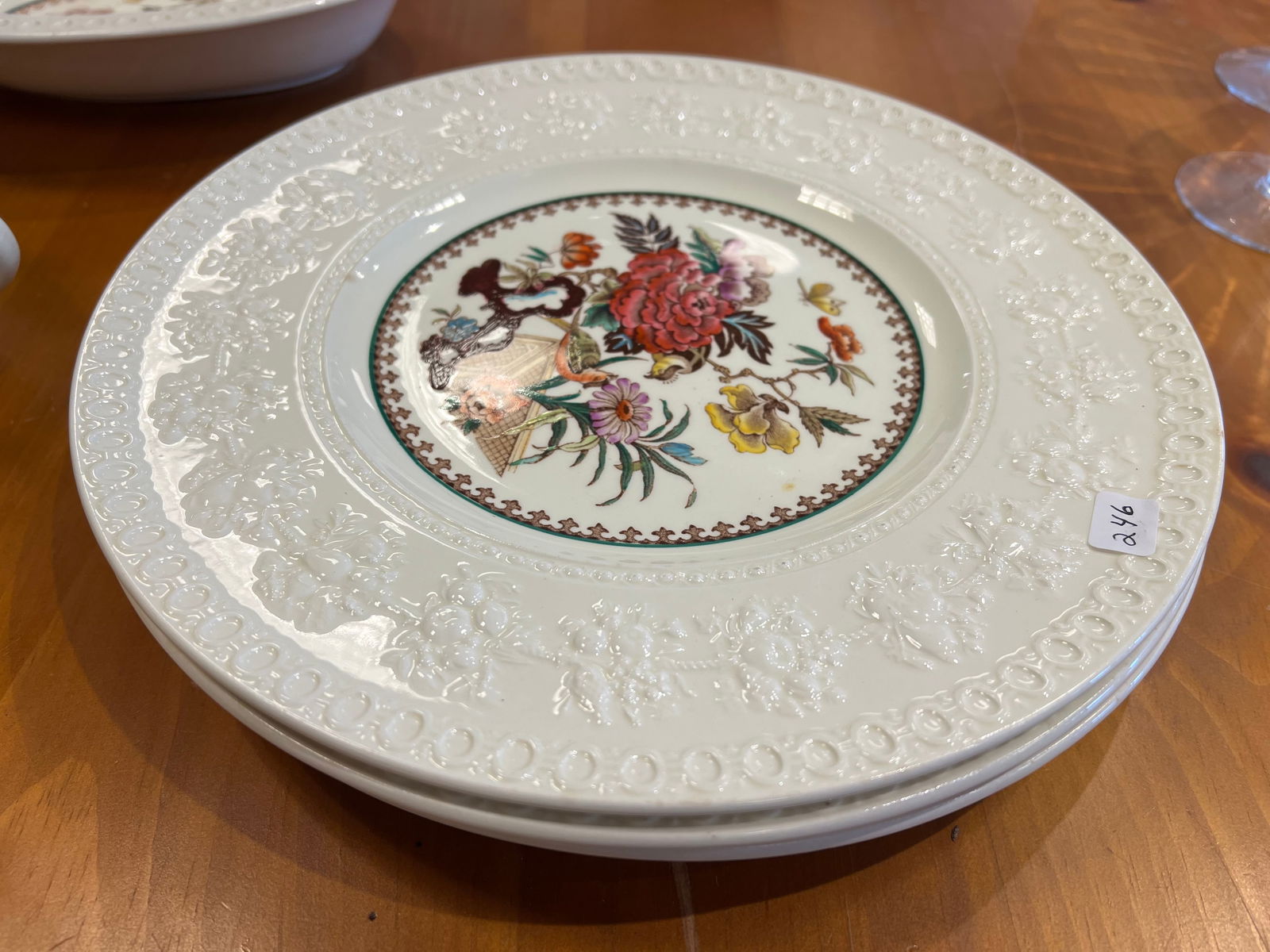 14 pc. Wedgewood Wellesley Pattern China Set - 2