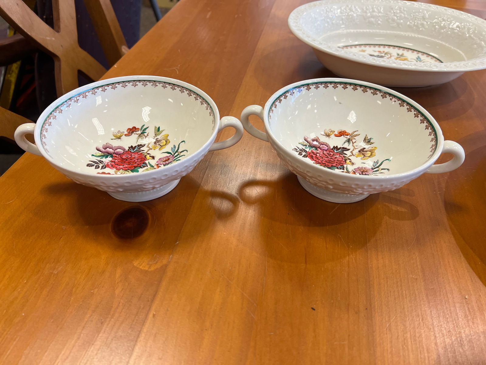 14 pc. Wedgewood Wellesley Pattern China Set - 6