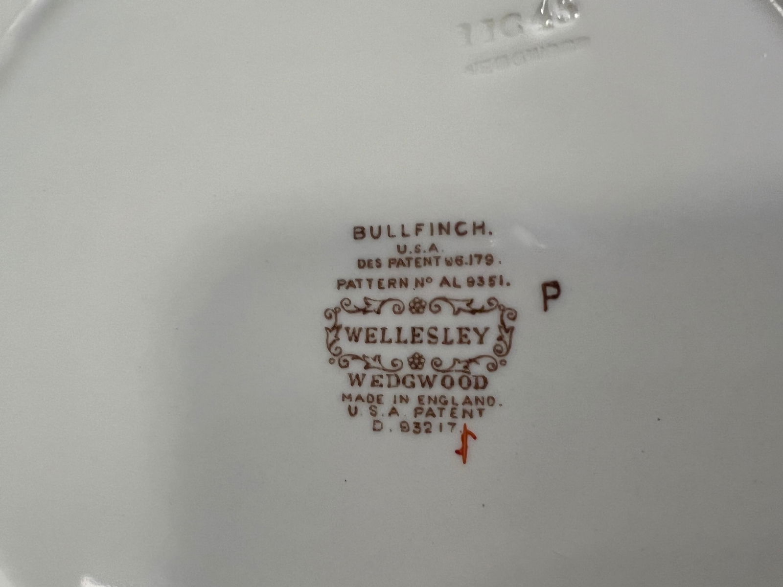 14 pc. Wedgewood Wellesley Pattern China Set - 7