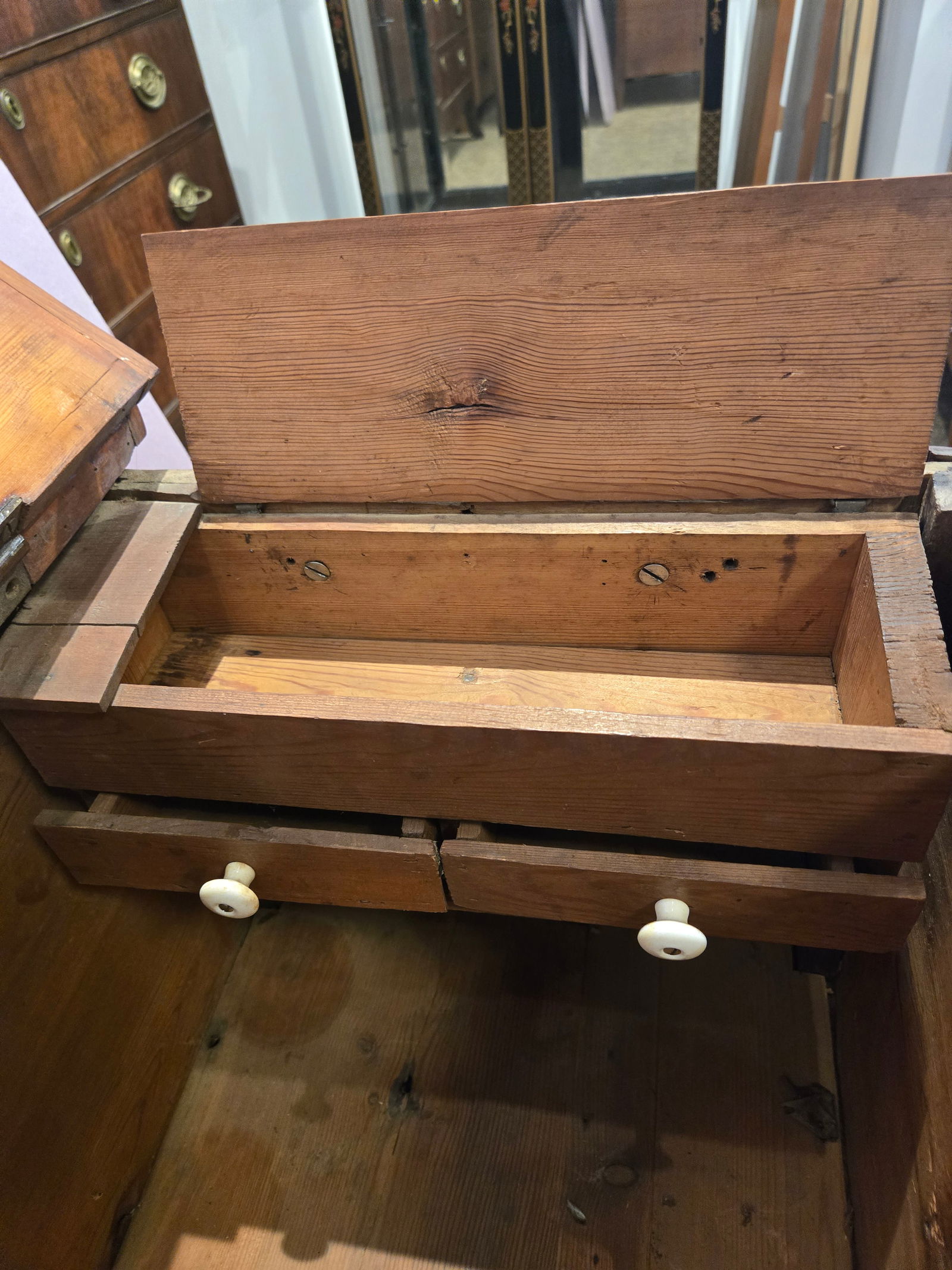 Early Pine/Poplar Blanket Chest - 6