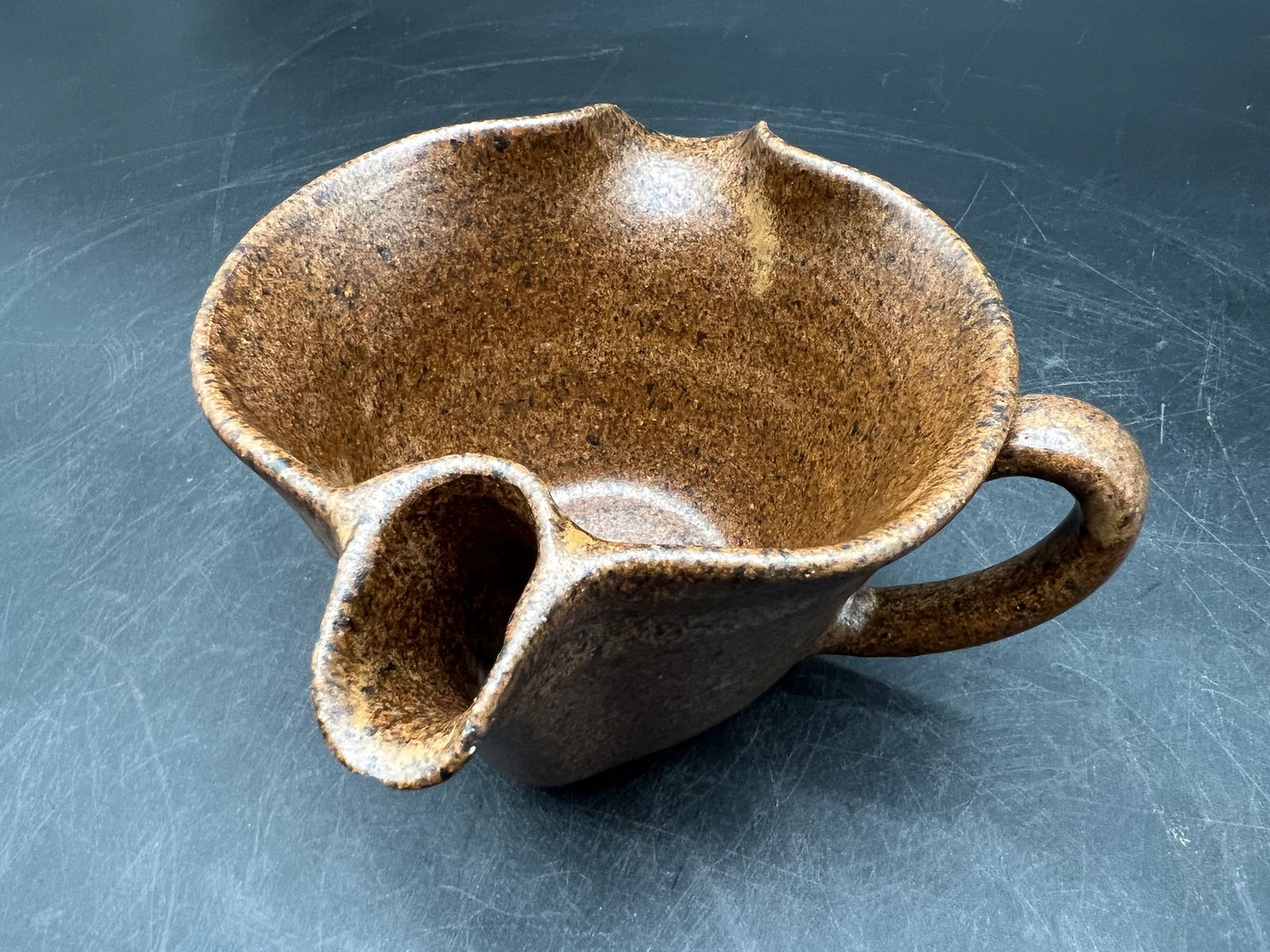 WJ Gordy “Mountain Gold?? Pottery Red Eye Gravy Bowl: WJ Gordy “Mountain Gold” Pottery Red Eye Gravy Bowl. Football signature on bottom