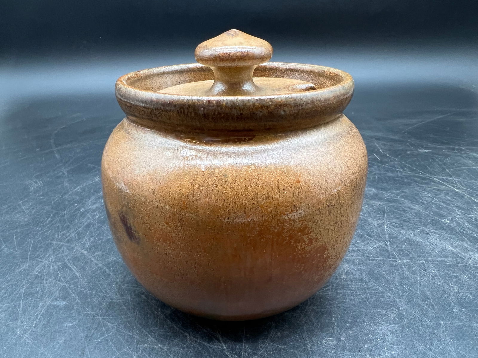 WJ Gordy "Mountain Glaze?? Lidded Pot: WJ Gordy "Mountain Glaze” Lidded Pot. Signature on bottom